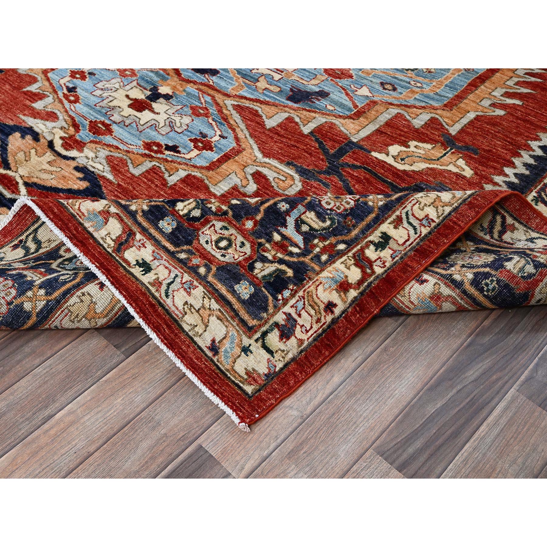 8'1"x9'8" Scarlet Red, Peshawar Heriz with Antique Serapi Design, Hand Knotted, Shiny High Mountain Wool, Vegetable Dyes, Densely Woven, Soft Pile, Oriental Rug Sh903
