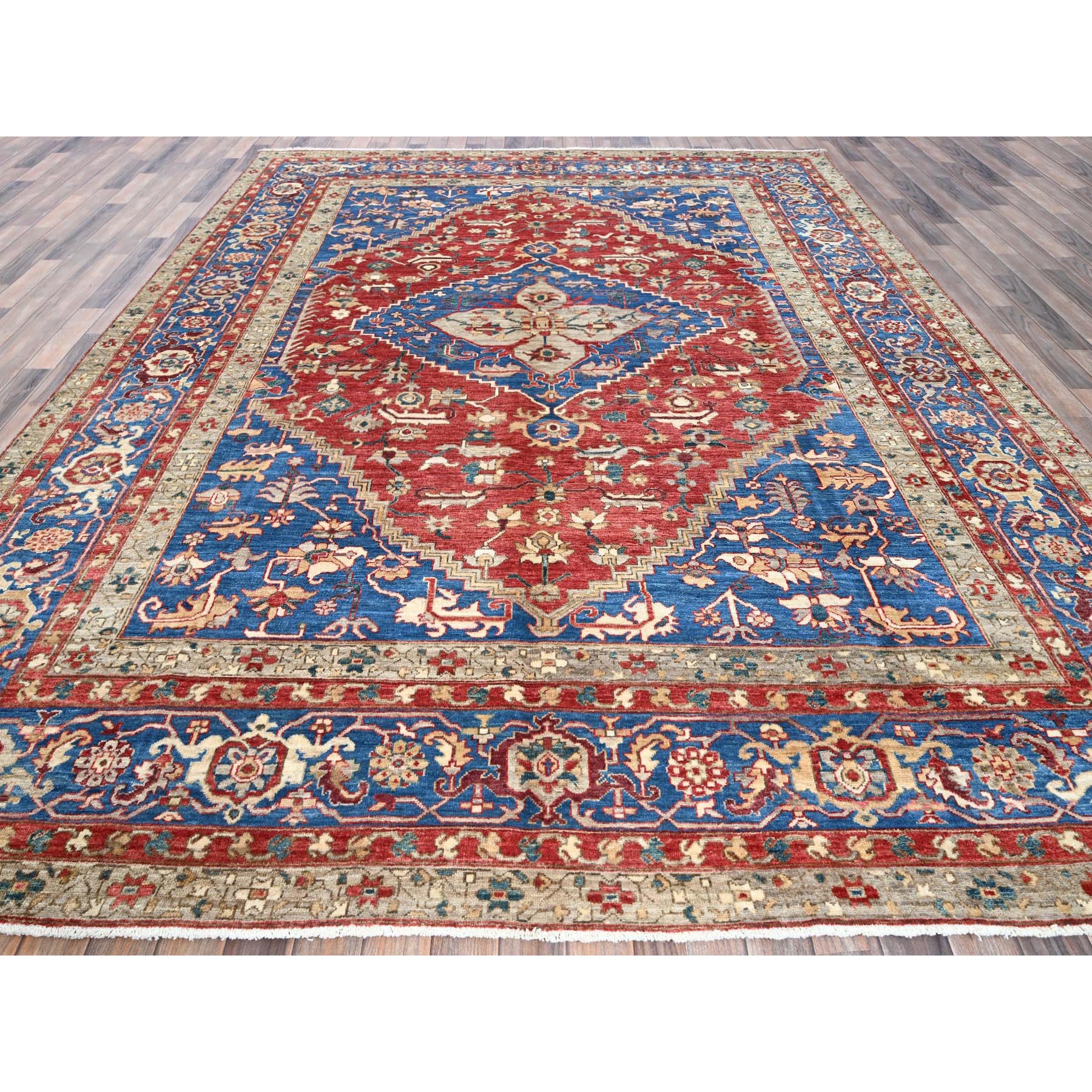 9'x11'8" Ajax Red, Peshawar Heriz with Antique Serapi Design, Shiny High Mountain Wool, Hand Knotted, Vegetable Dyes, Densely Woven, Soft Pile, Oriental Rug Sh905