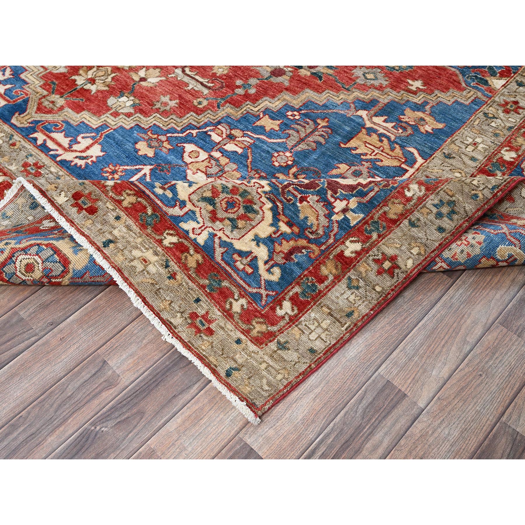 9'x11'8" Ajax Red, Peshawar Heriz with Antique Serapi Design, Shiny High Mountain Wool, Hand Knotted, Vegetable Dyes, Densely Woven, Soft Pile, Oriental Rug Sh905
