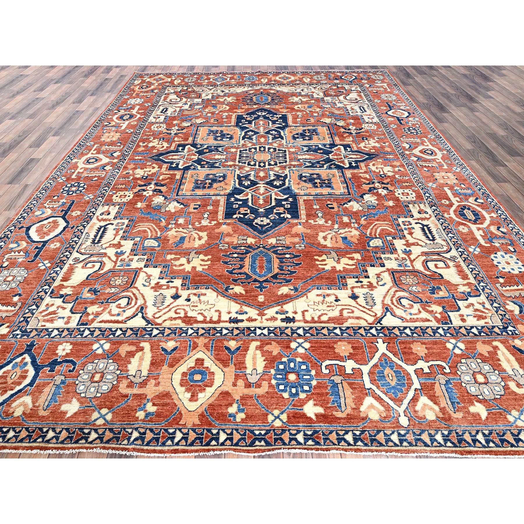 9'9"x13'10" Coral Red, Peshawar Heriz with Antique Serapi Design, Hand Knotted, Shiny High Mountain Wool, Vegetable Dyes, Densely Woven, Soft Pile, Oriental Rug Sh907