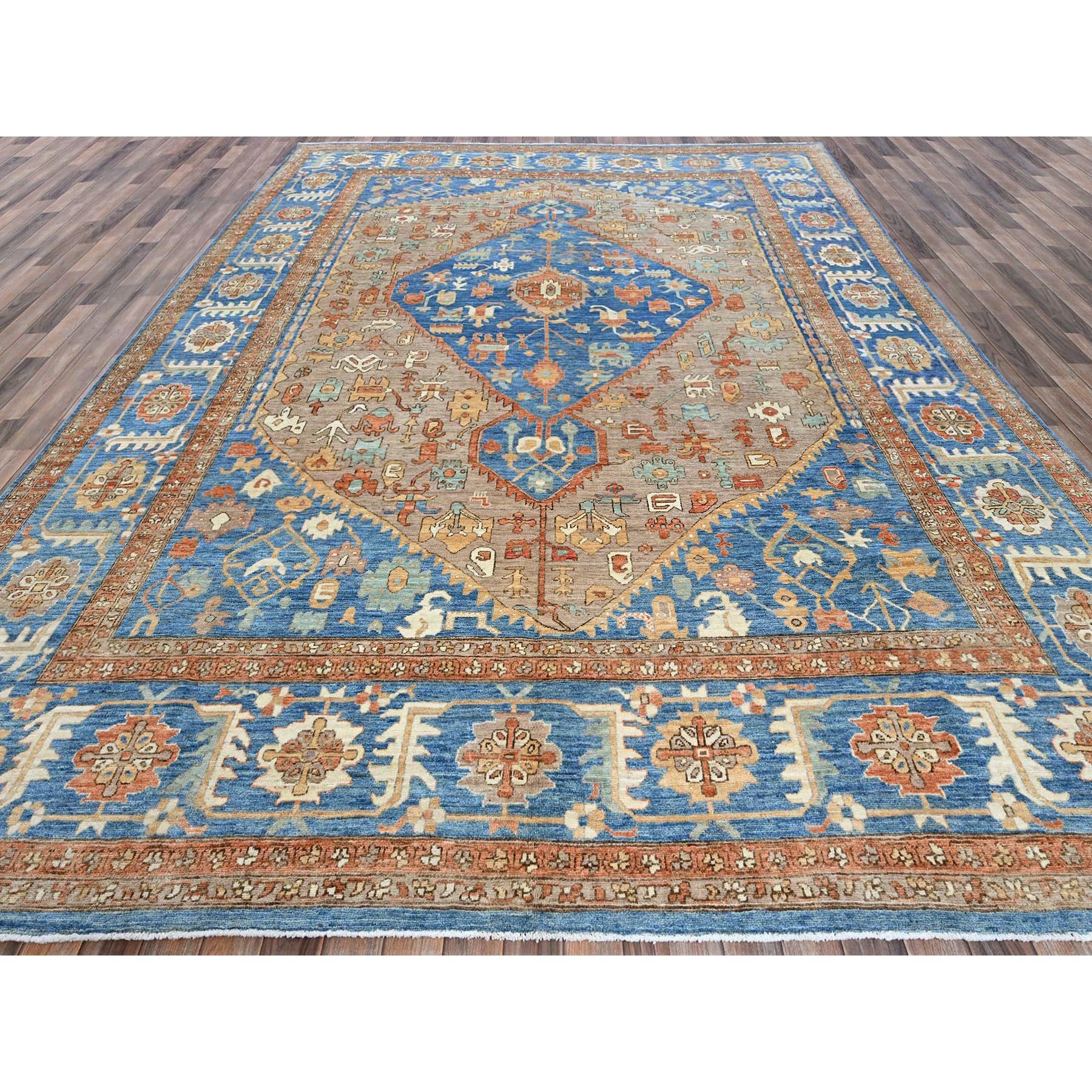 9'10"x13'8" Dark Vanilla Brown, Peshawar Heriz with Antique Serapi Design, Vegetable Dyes, Hand Knotted, Shiny High Mountain Wool, Densely Woven, Soft Pile, Oriental Rug Sh908