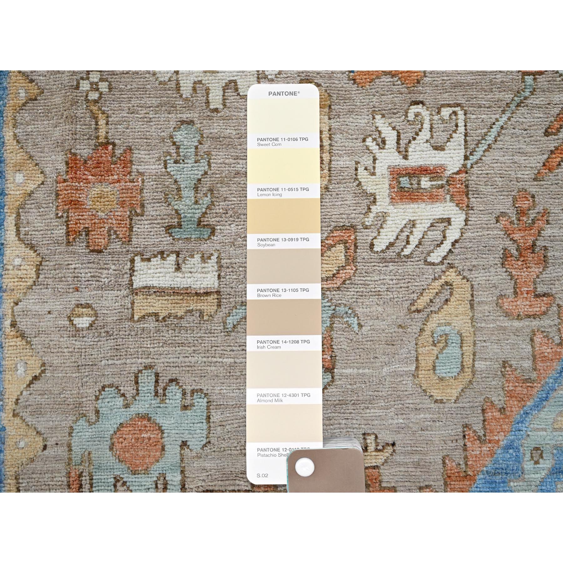 9'10"x13'8" Dark Vanilla Brown, Peshawar Heriz with Antique Serapi Design, Vegetable Dyes, Hand Knotted, Shiny High Mountain Wool, Densely Woven, Soft Pile, Oriental Rug Sh908