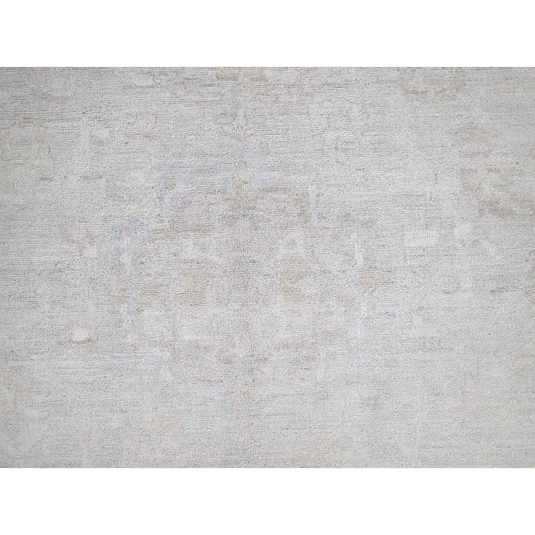 8'x9'10" Cloud Gray, White Wash Peshawar with Large Leaf Design, Hand Knotted, 100% Wool, Densely Woven, Oriental Rug Sh912