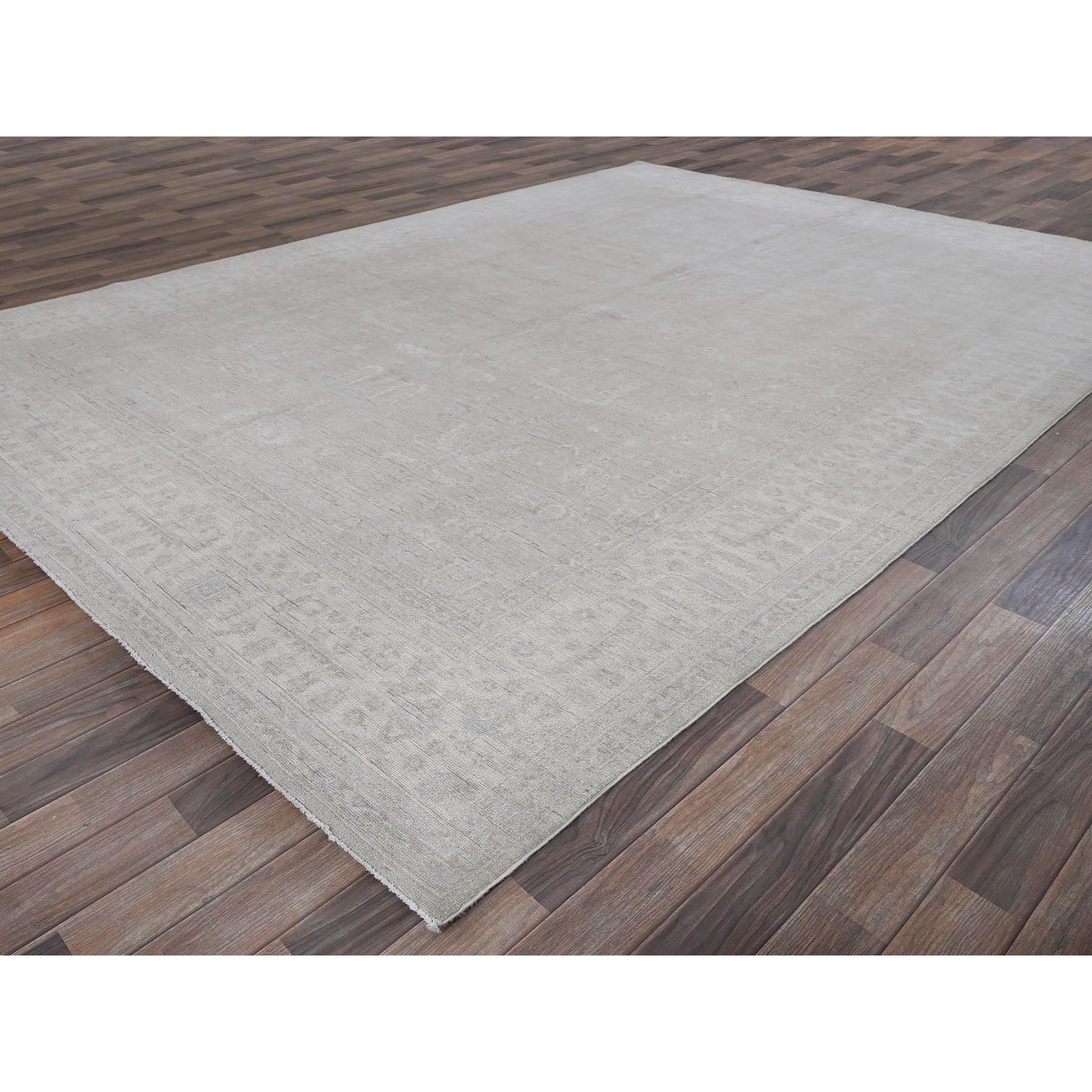 8'7"x11'5" Medium Gray, White Wash Peshawar with Heriz All Over Design, Hand Knotted, 100% Wool, Densely Woven, Oriental Rug Sh914