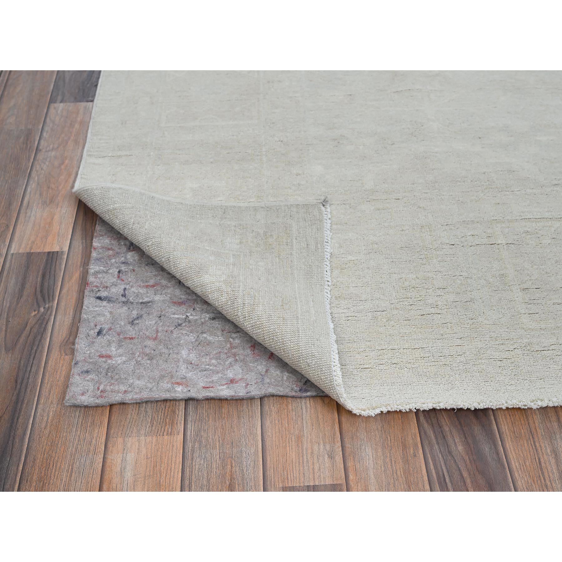 8'1"x9'10" Alabaster White, Washed Out Peshawar with Faded Out Leaf Design, Hand Knotted, 100% Wool, Densely Woven, Oriental Rug Sh916