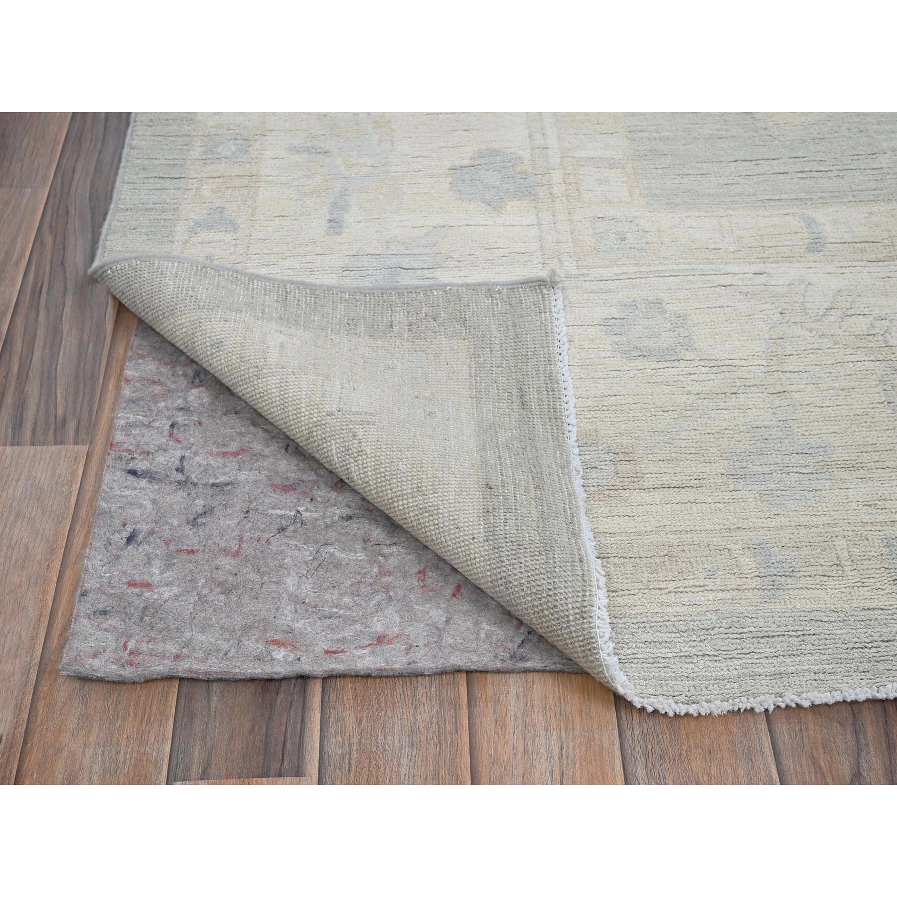 9'8"x13'10" Misty Gray, White Wash Peshawar with All Over Leaf Design, Hand Knotted, Pure Wool, Densely Woven, Oriental Rug Sh918