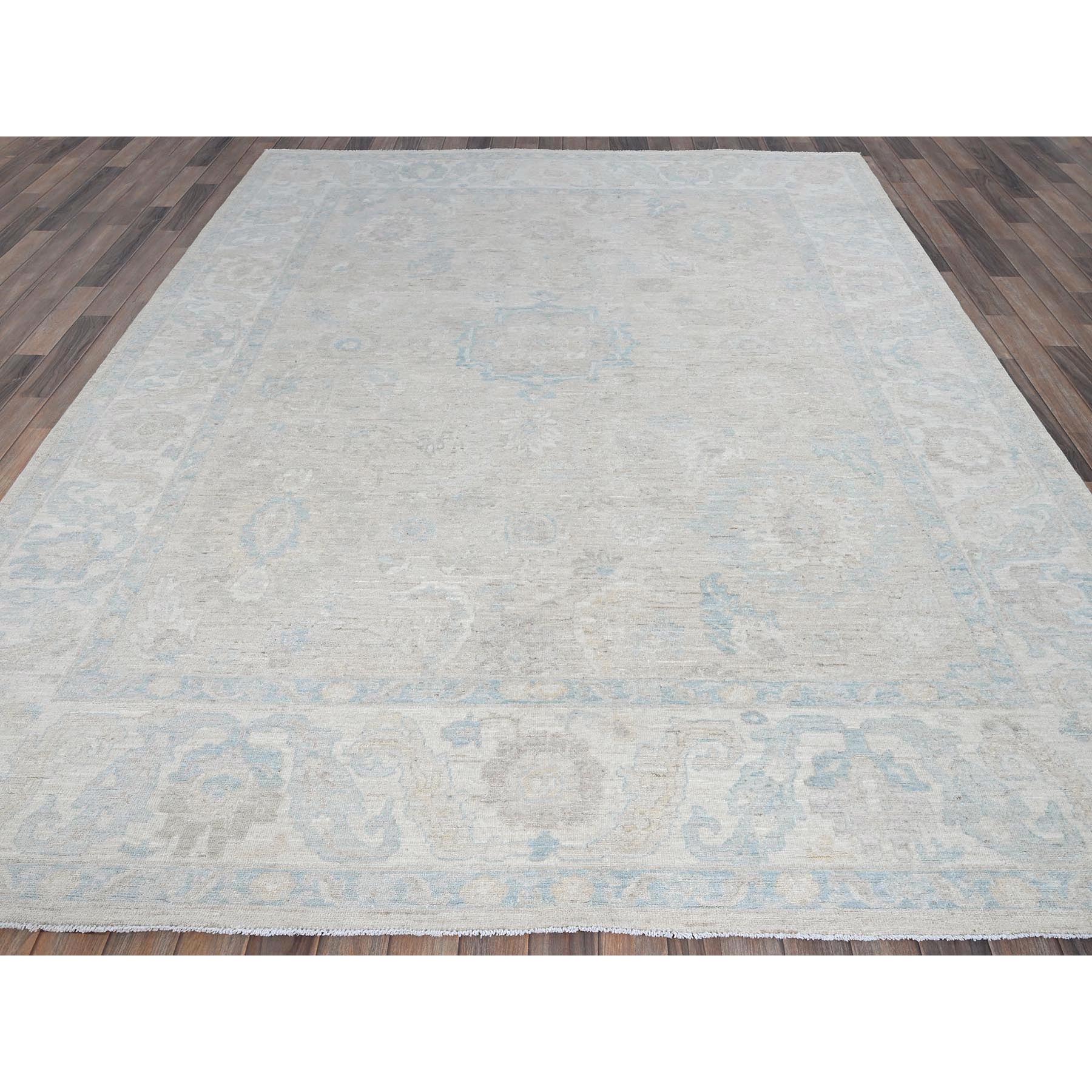 7'9"x9'10" Bone White, Washed Out Peshawar with Muted Colors Leaf Design, Pure Wool, Hand Knotted, Densely Woven, Oriental Rug Sh929