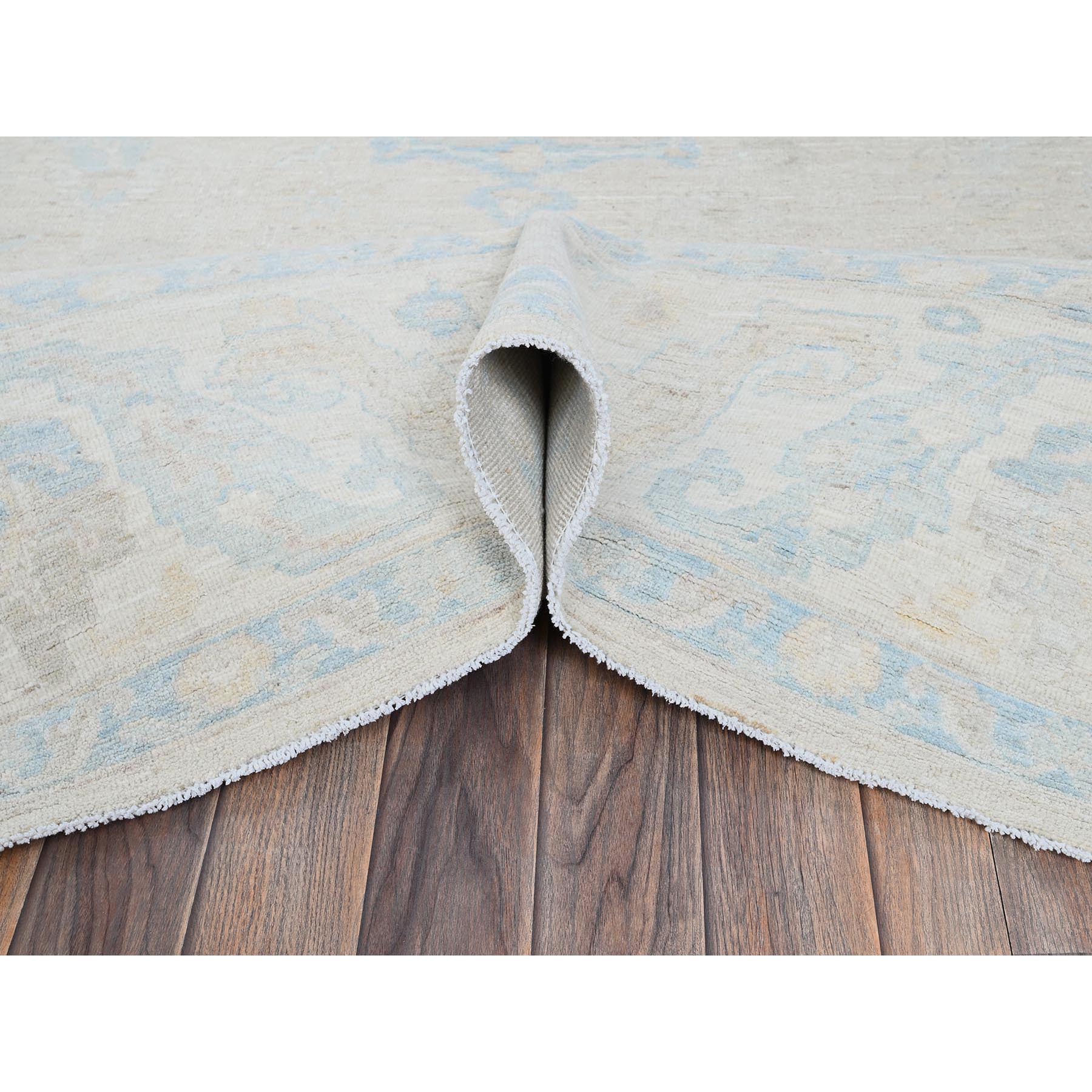 7'9"x9'10" Bone White, Washed Out Peshawar with Muted Colors Leaf Design, Pure Wool, Hand Knotted, Densely Woven, Oriental Rug Sh929