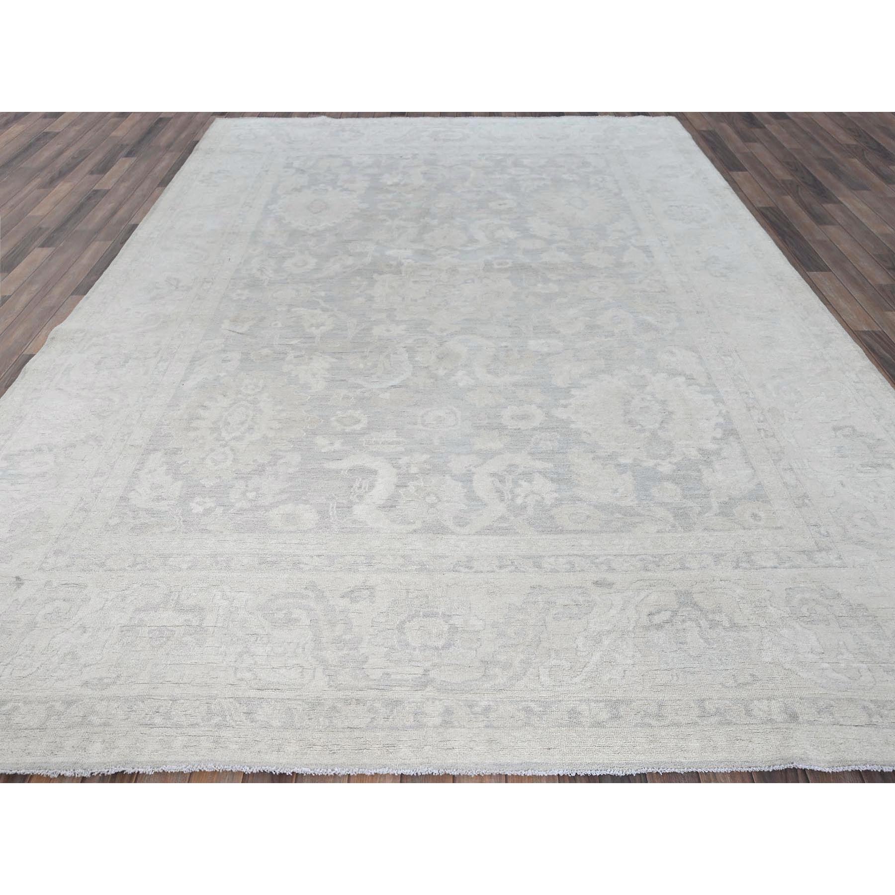 8'10"x12' Charcoal Gray, White Wash Peshawar with Large Leaf Design, 100% Wool, Hand Knotted, Densely Woven, Oriental Rug Sh930