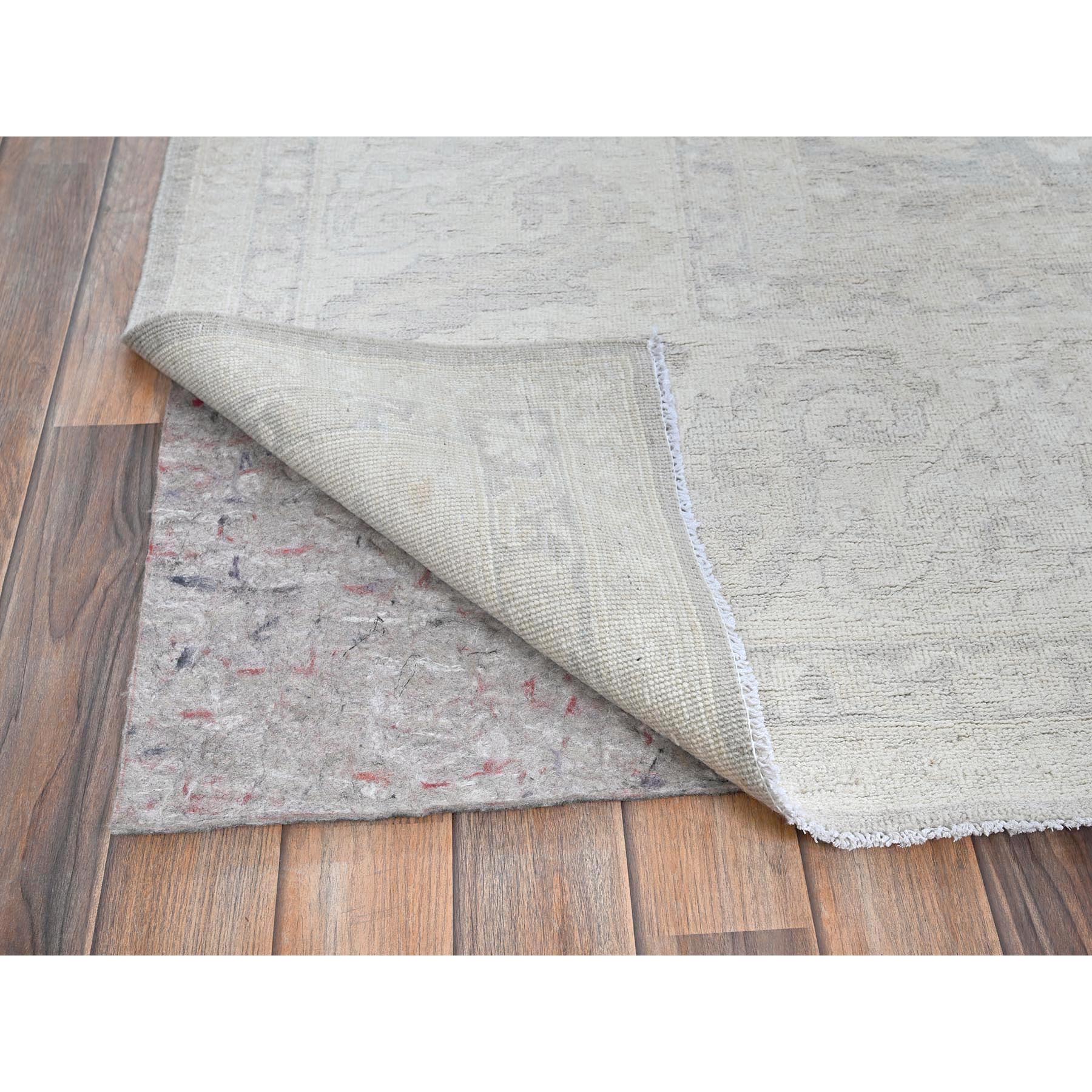 8'10"x12' Charcoal Gray, White Wash Peshawar with Large Leaf Design, 100% Wool, Hand Knotted, Densely Woven, Oriental Rug Sh930