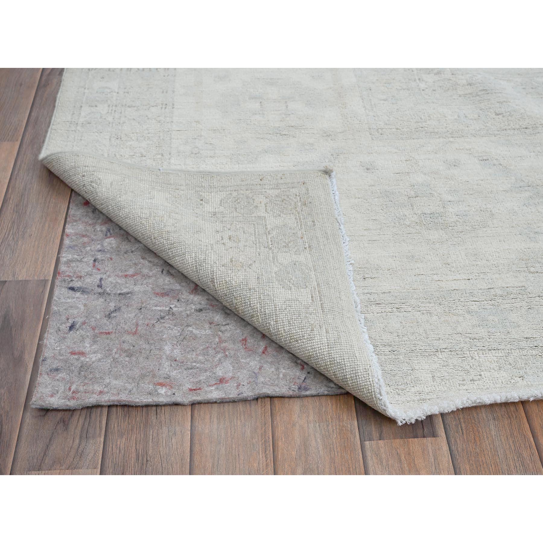 11'10"x14'7" Pearl White, Washed Out Peshawar with Heriz Design, Hand Knotted, Pure Wool, Densely Woven, Oversized, Oriental Rug Sh931