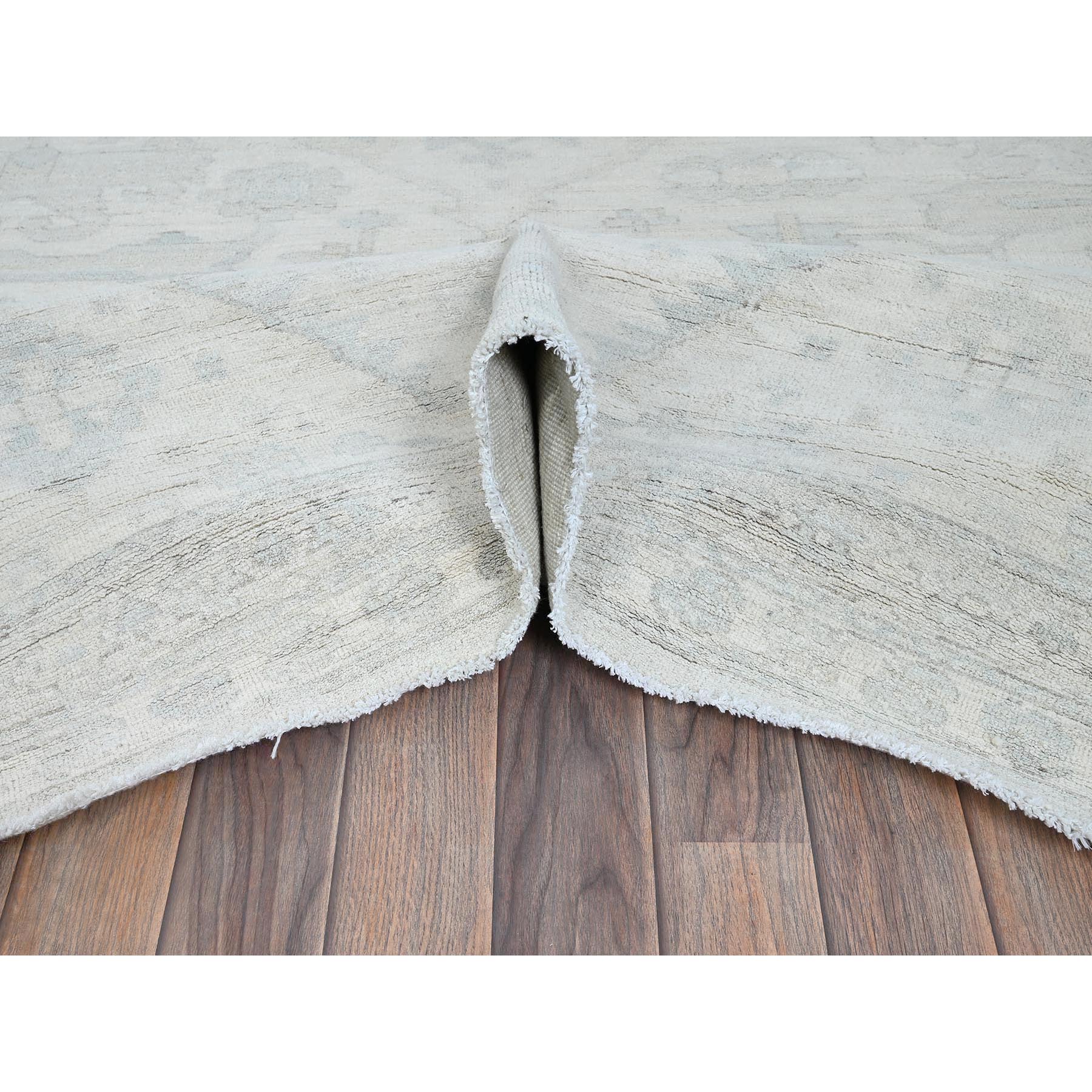 11'10"x14'7" Pearl White, Washed Out Peshawar with Heriz Design, Hand Knotted, Pure Wool, Densely Woven, Oversized, Oriental Rug Sh931