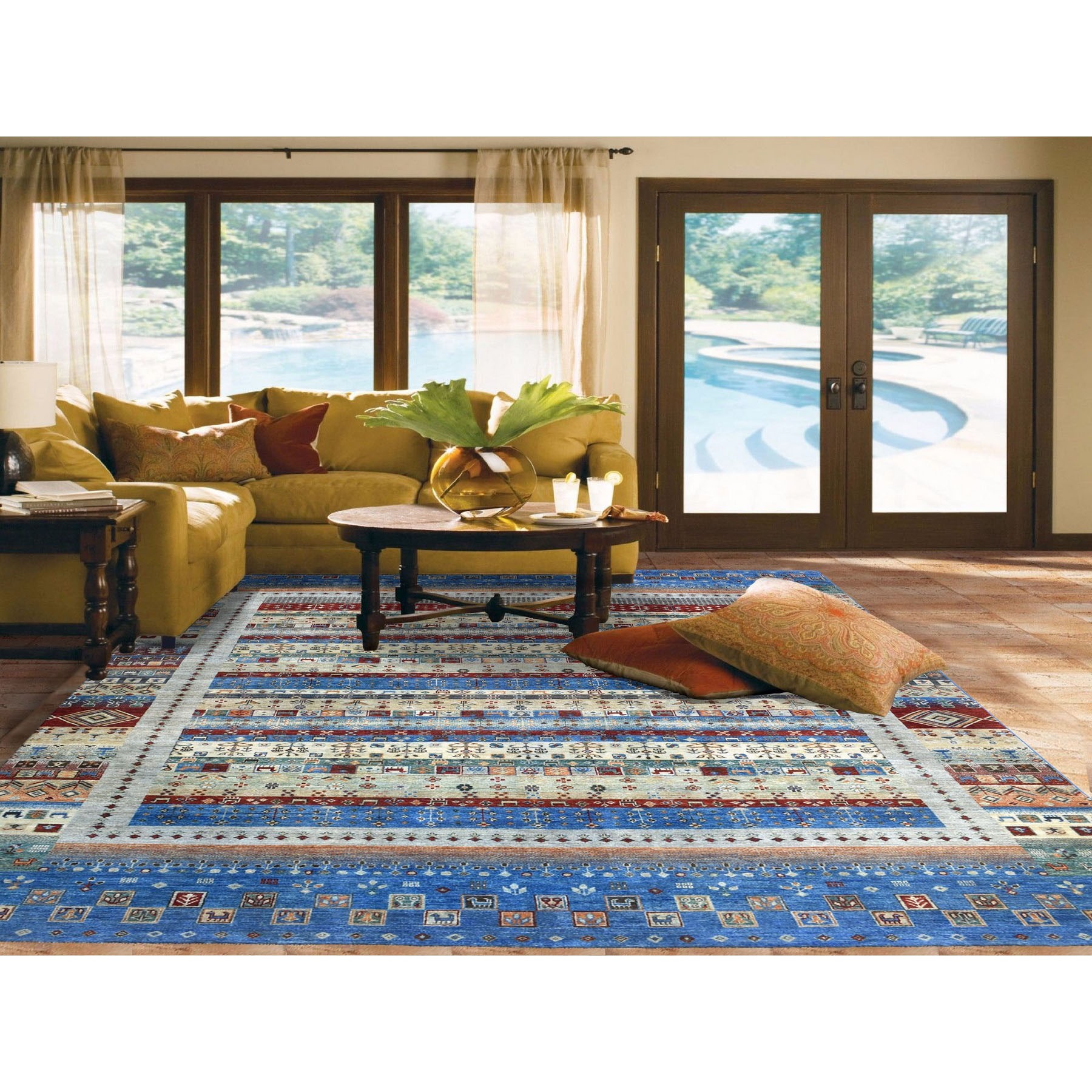 traditional Wool Hand-Knotted Area Rug 8'8