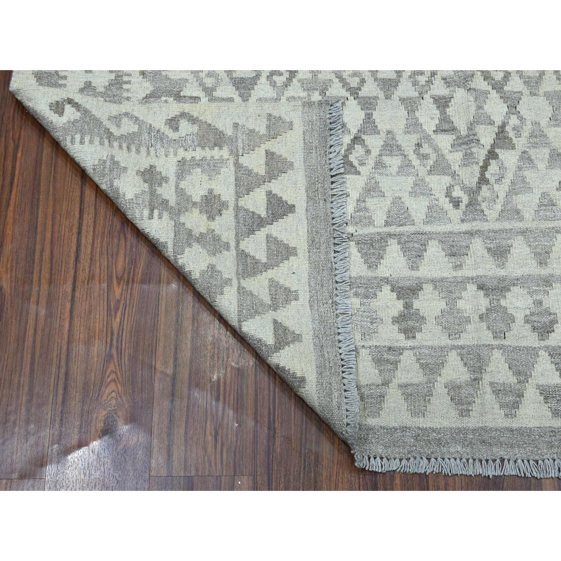 5-3 x6-4  Undyed Reversible Natural Wool Afghan Kilim Hand Woven Oriental Rug 