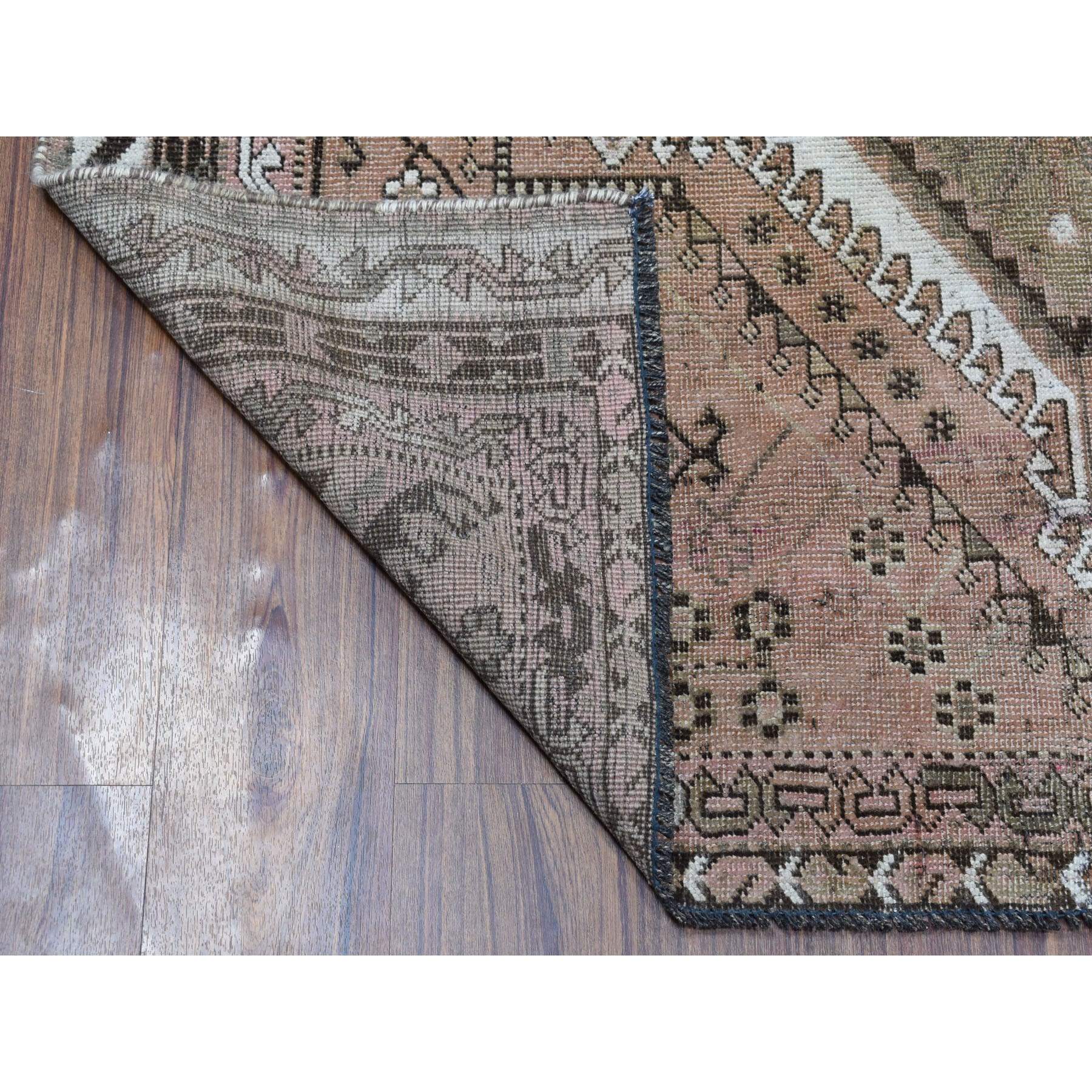 4-9 x7-7  Vintage And Worn Down Distressed Colors Persian Shiraz Hand Knotted Bohemian Rug 