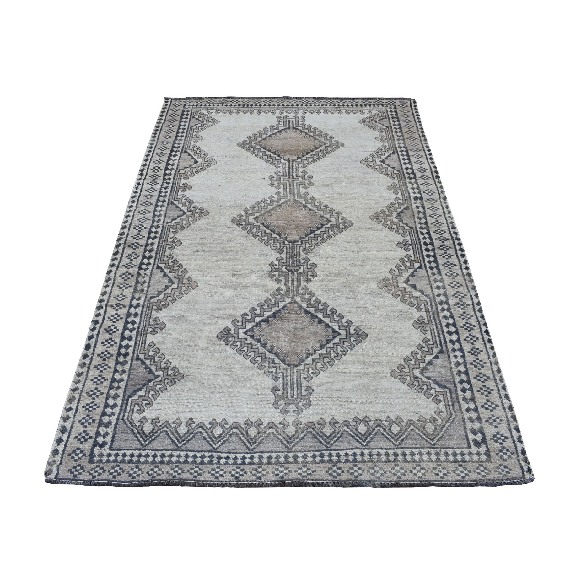 4'1"X6'7"  Vintage And Worn Down Distressed Colors Persian Qashqai Hand Knotted Bohemian Rug moaed079