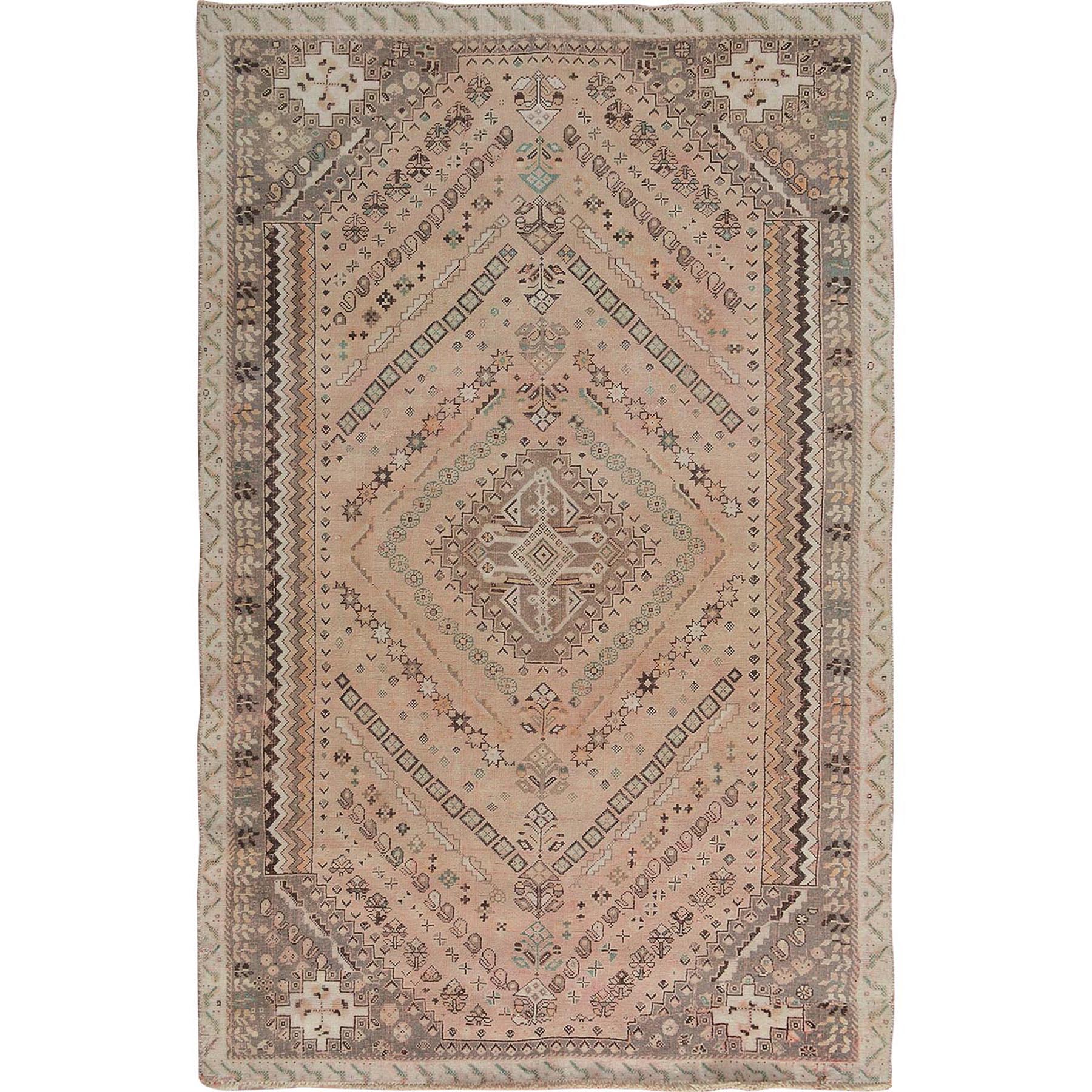 5'1"X7'10" Natural Colors Vintage And Worn Down Persian Shiraz Hand Knotted Oriental Rug moae7a0e