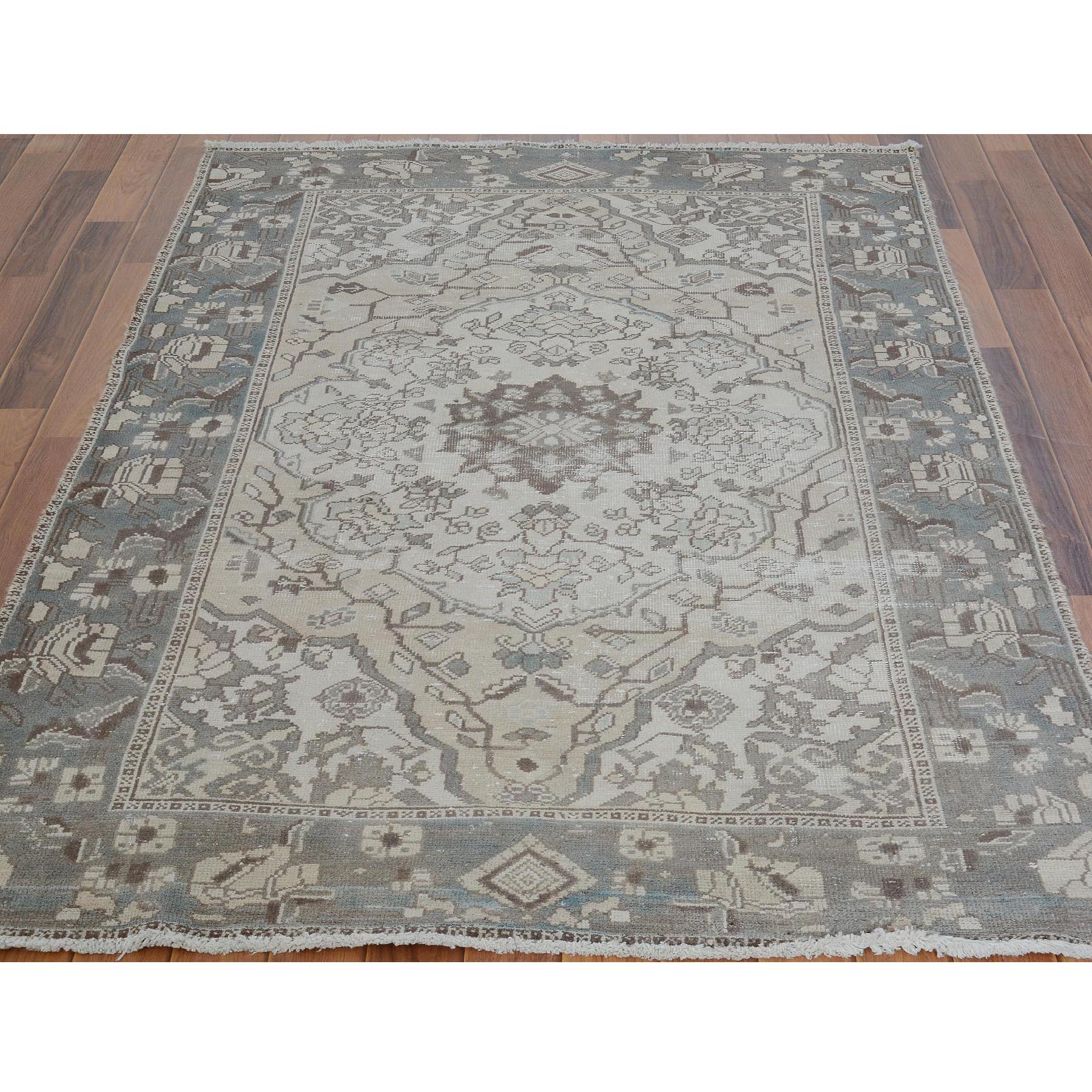 4-2 x6-8  Vintage And Worn Down Persian Bakhtiari Pure Wool Hand Knotted Oriental Rug 
