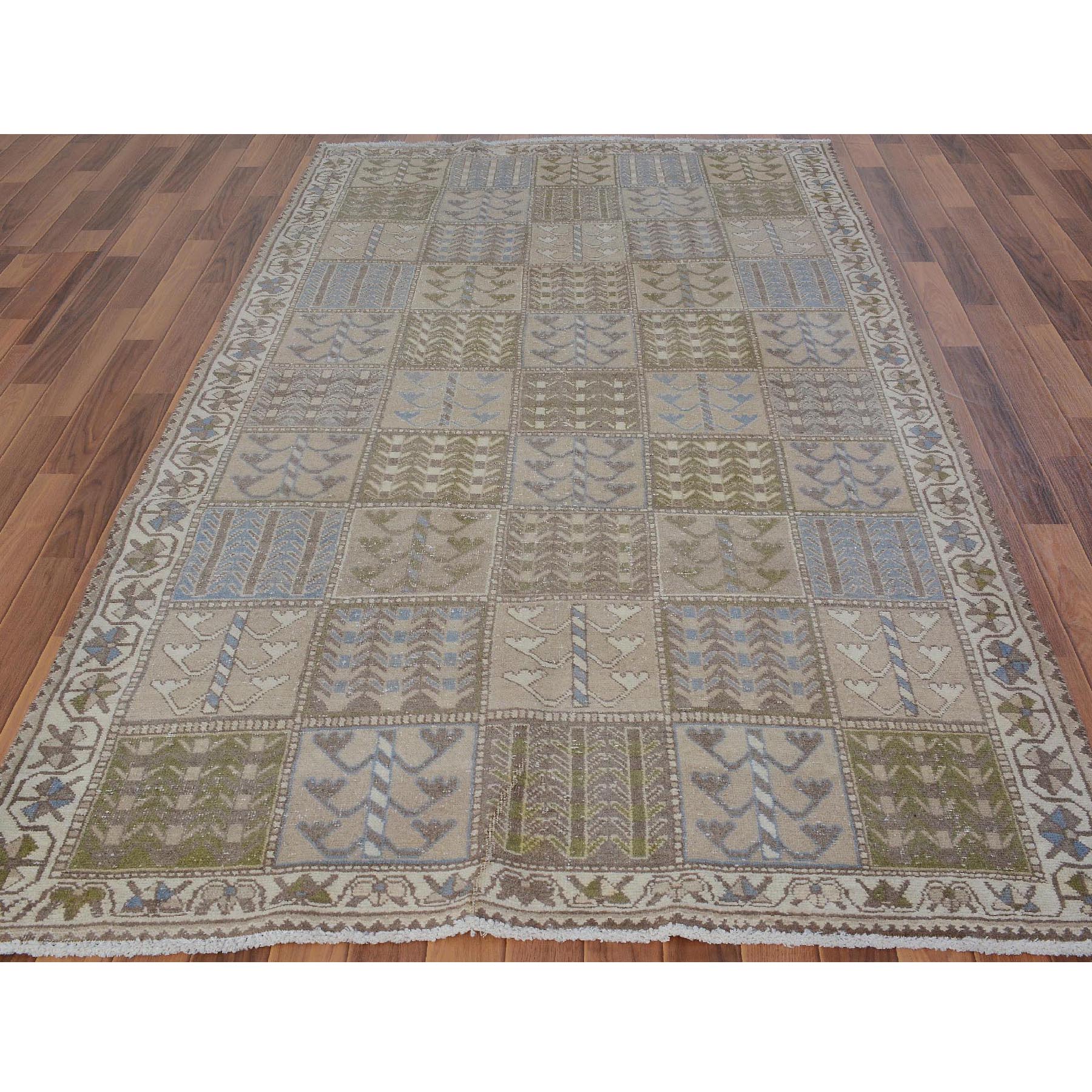 5-x9- Natural Colors Gallery Size Old and Worn Down Persian Bakhtiari Hand Knotted Oriental Rug 