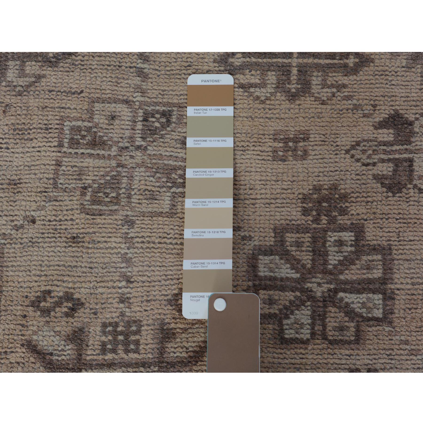 5-4 x8-1  Beige Worn Down And Old Persian Qashqai Pure Wool Hand Knotted Oriental Rug 