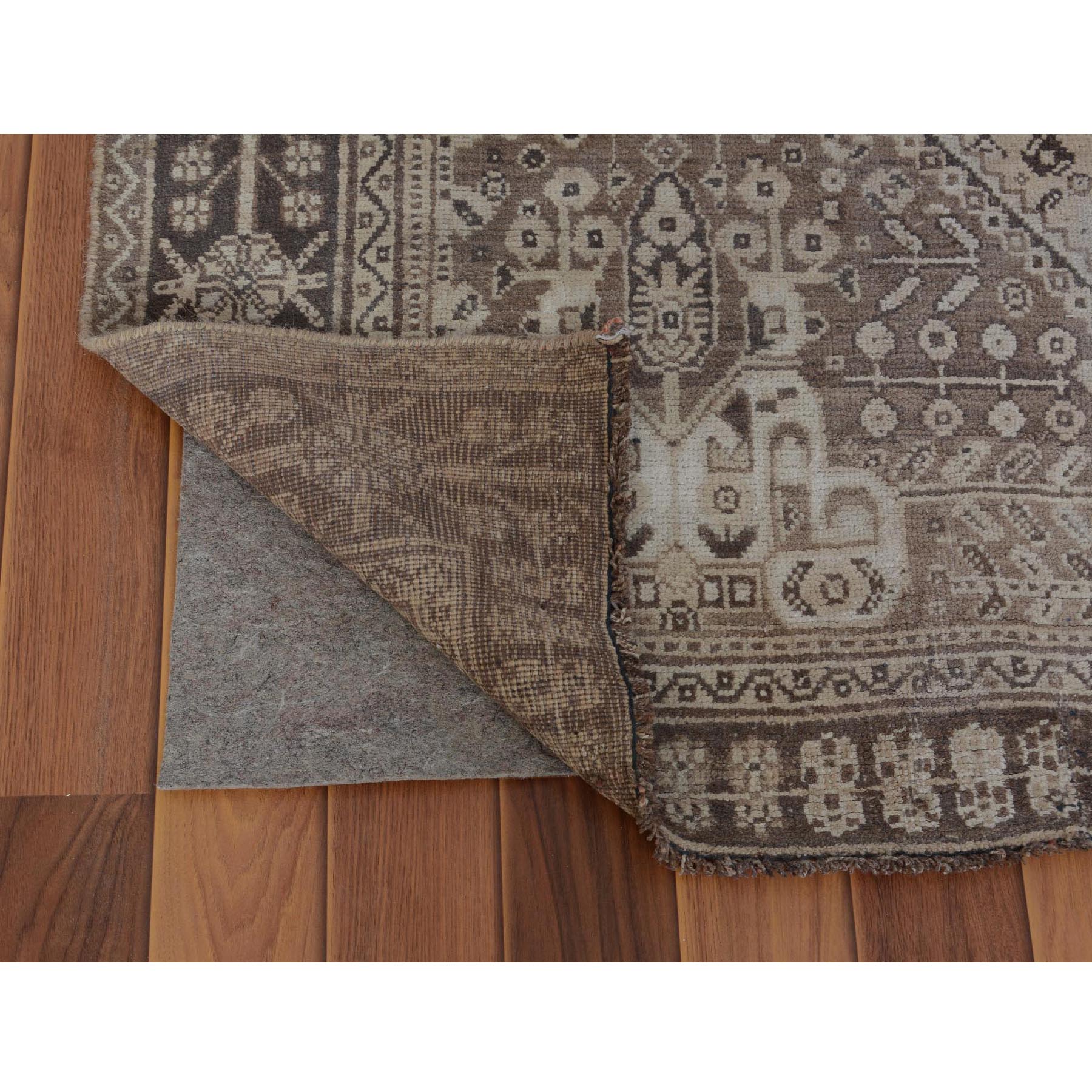 5-2 x7-7  Natural Colors Worn Down Vintage Persian Qashqai Pure Wool Hand Knotted Oriental Rug 