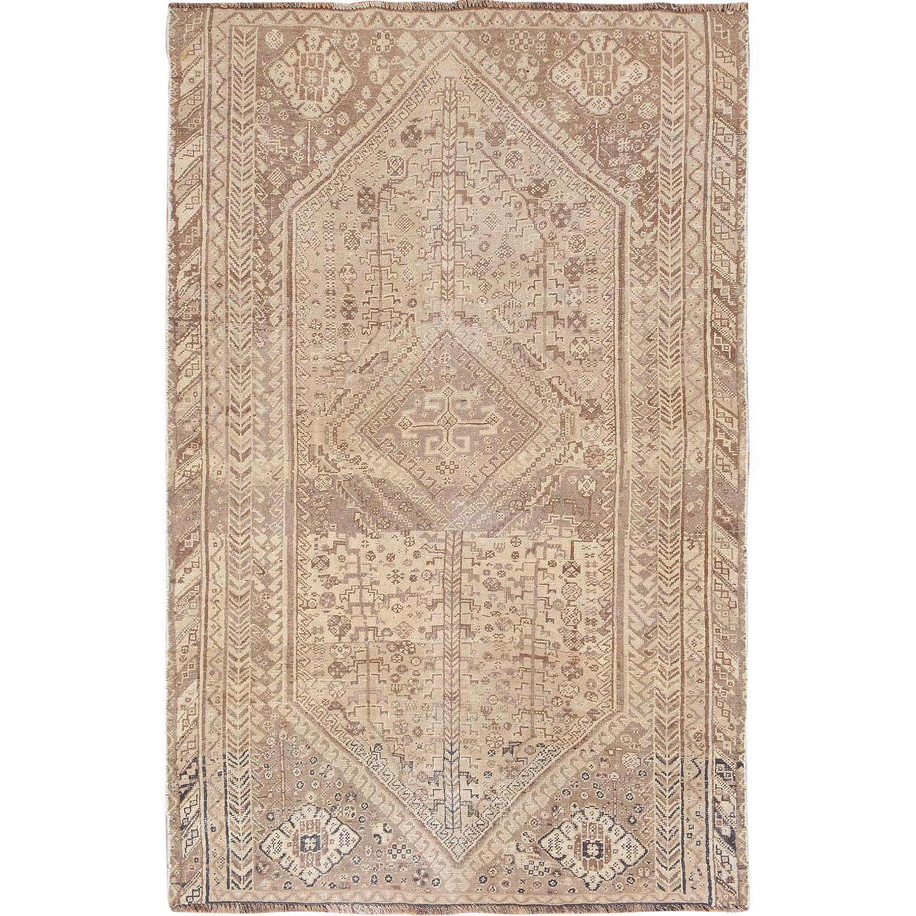 4'9"X7'2" Natural Colors Old And Worn Down Persian Shiraz Hand Knotted Oriental Rug moae7609