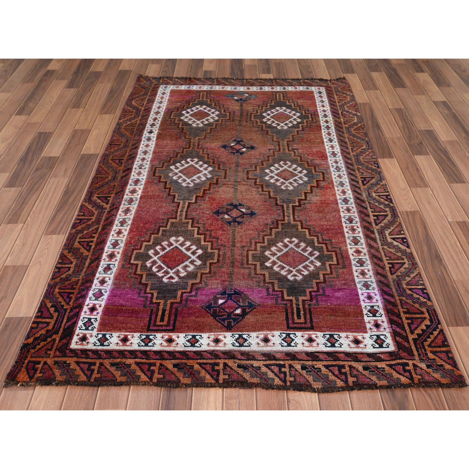 4'6"x7'5" Vintage with Even Wear Persian Shiraz with Purple Abrash Worn Down Distressed Hand Knotted Clean Oriental Rug Sh57756