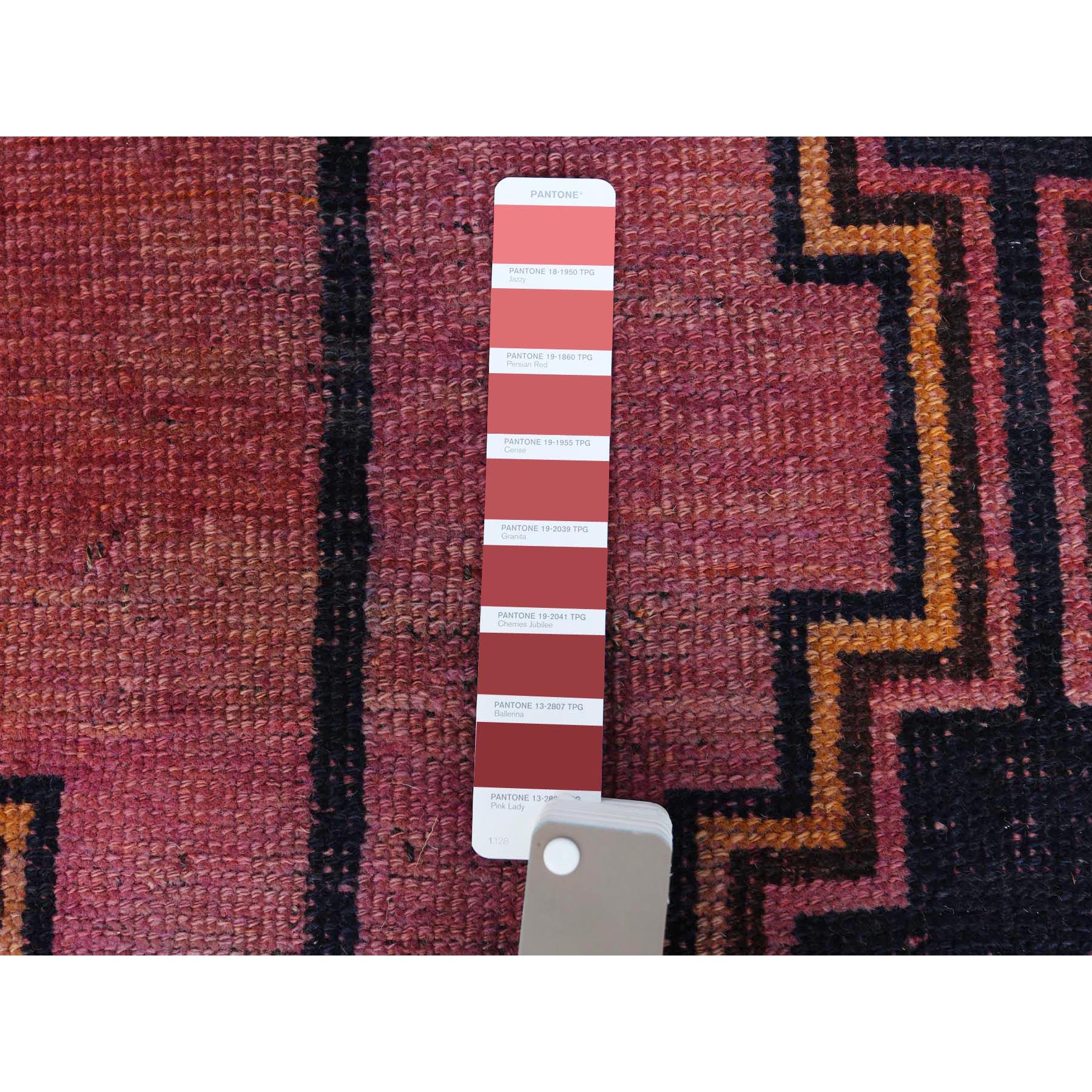 4'9"x10'5" Distressed Hand Knotted Red Persian Qashqai Worn Down Vintage Bohemian Natural Wool Clean Runner Oriental Rug Sh57864