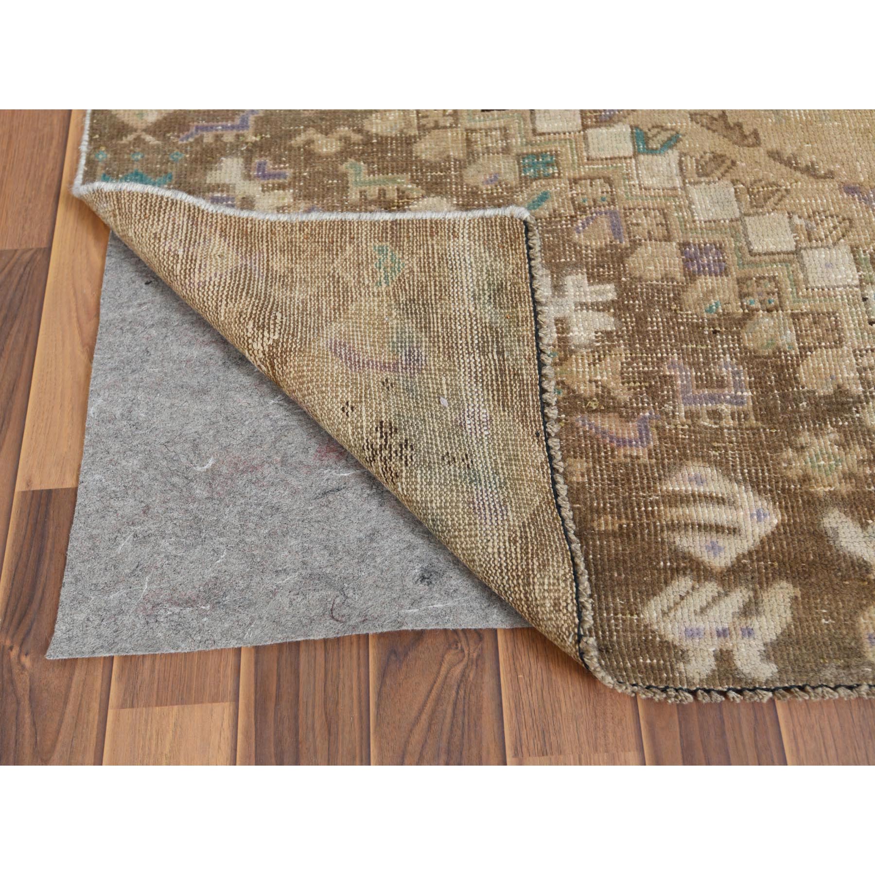 6'1"x9' Bohemian Persian Shiraz Pure Wool Beige Semi Antique Distressed Hand Knotted Clean Oriental Rug Sh57923