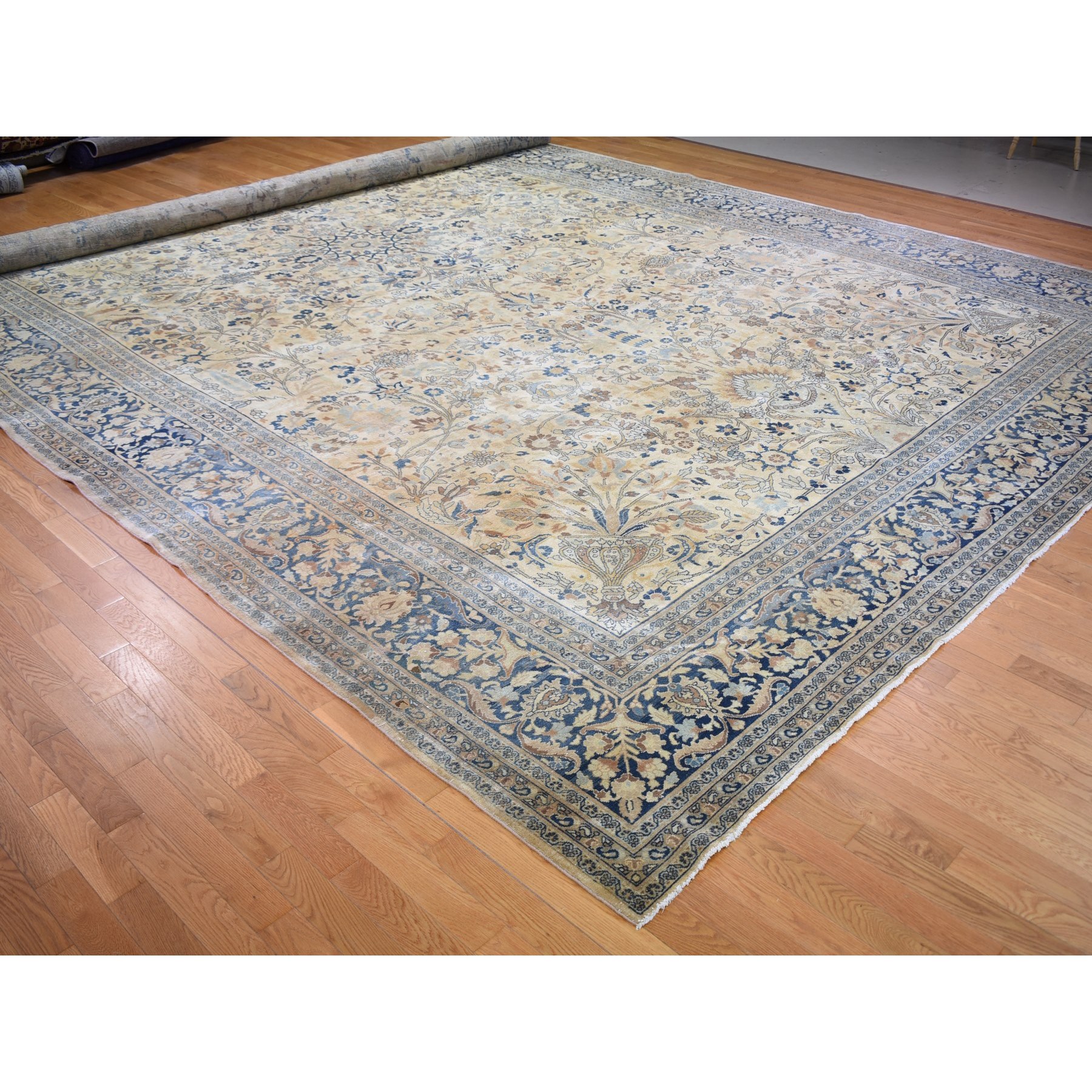 13'7"x23' Cream Color Oversized Antique Soft Colors Persian Khorasan Even Wear Hand Knotted Oriental Rug Sh59305