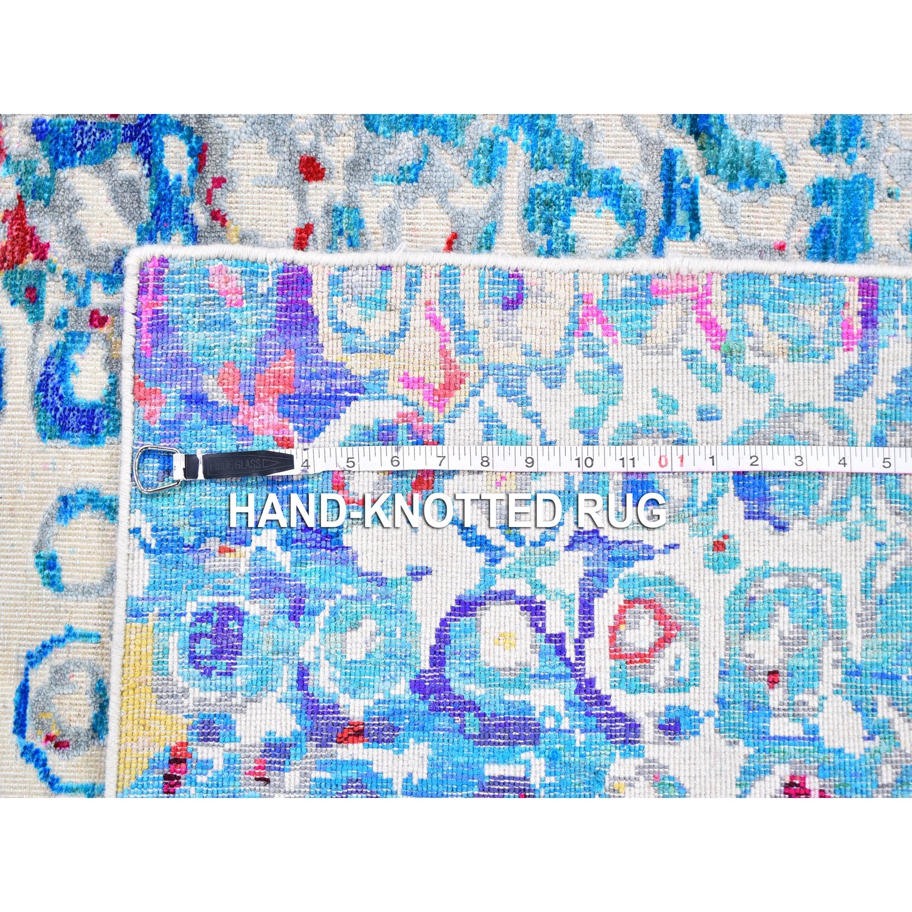 4'x6' THE PEACOCK, Sari Silk Colorful Hand Knotted Oriental Rug Sh59719