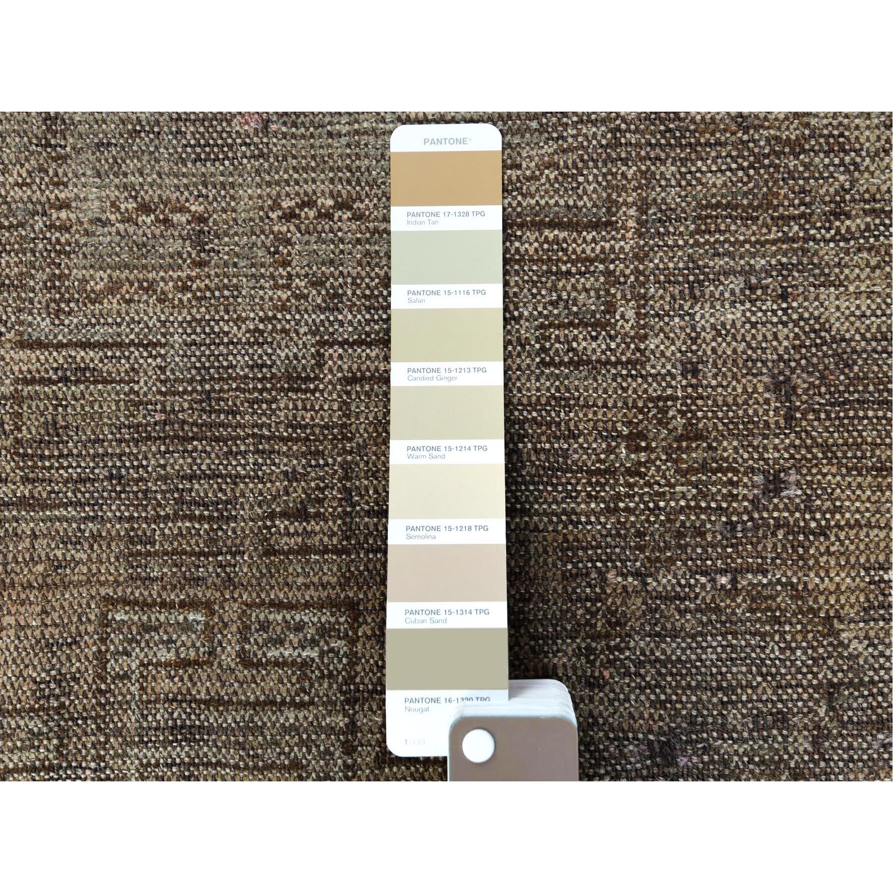 4'5"x7'2" Semi Antique Beige Persian Shiraz Worn Down Clean Distressed Hand Knotted Organic Wool Oriental Rug Sh60553