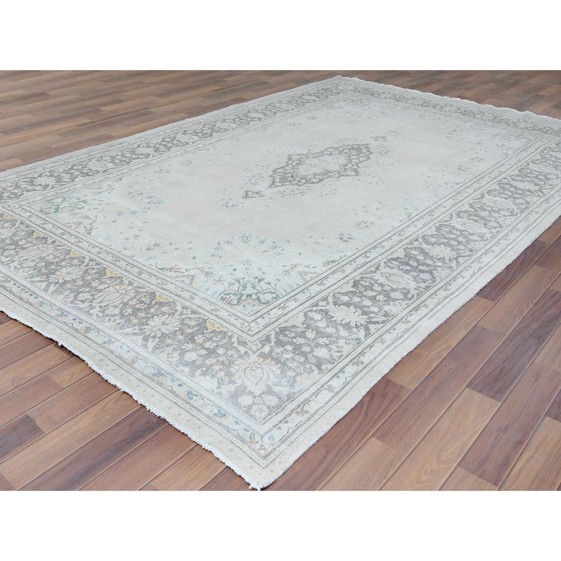 6'9"x10'10" Bohemian Distressed Hand Knotted Washed Out Gray Organic Wool Worn Down Clean Persian Kerman Old Oriental Rug Sh61338