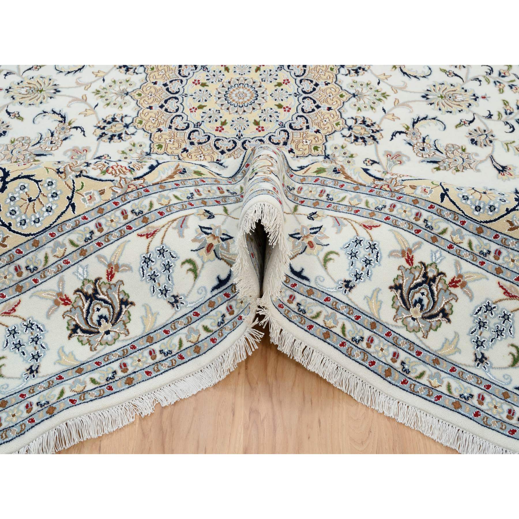 traditional Silk Hand-Knotted Area Rug 8'1