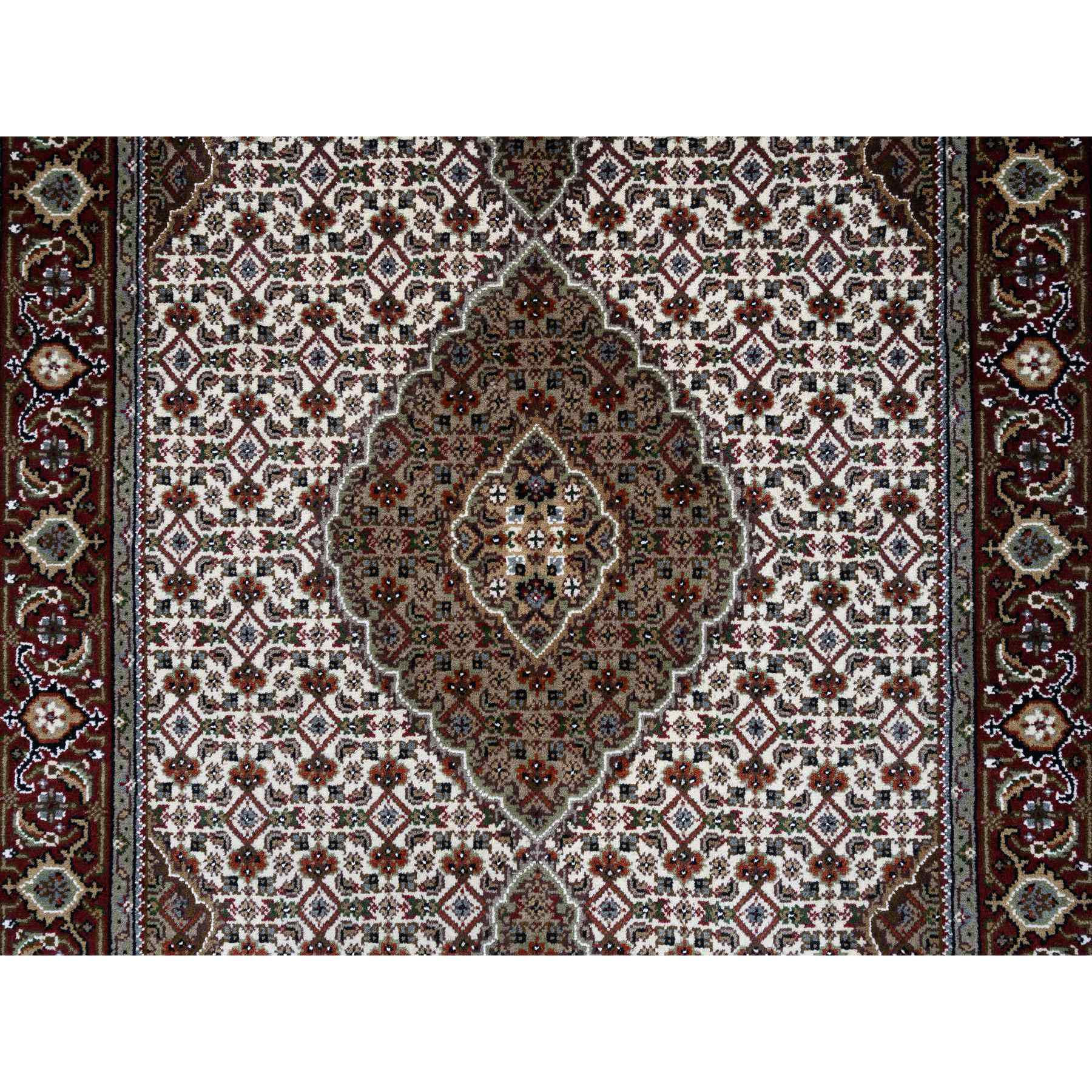 4'x6'1" Ivory Hand Knotted Tabriz Mahi with Fish Medallion Design Natural Wool ad Silk 175 KPSI Oriental Rug Sh64122