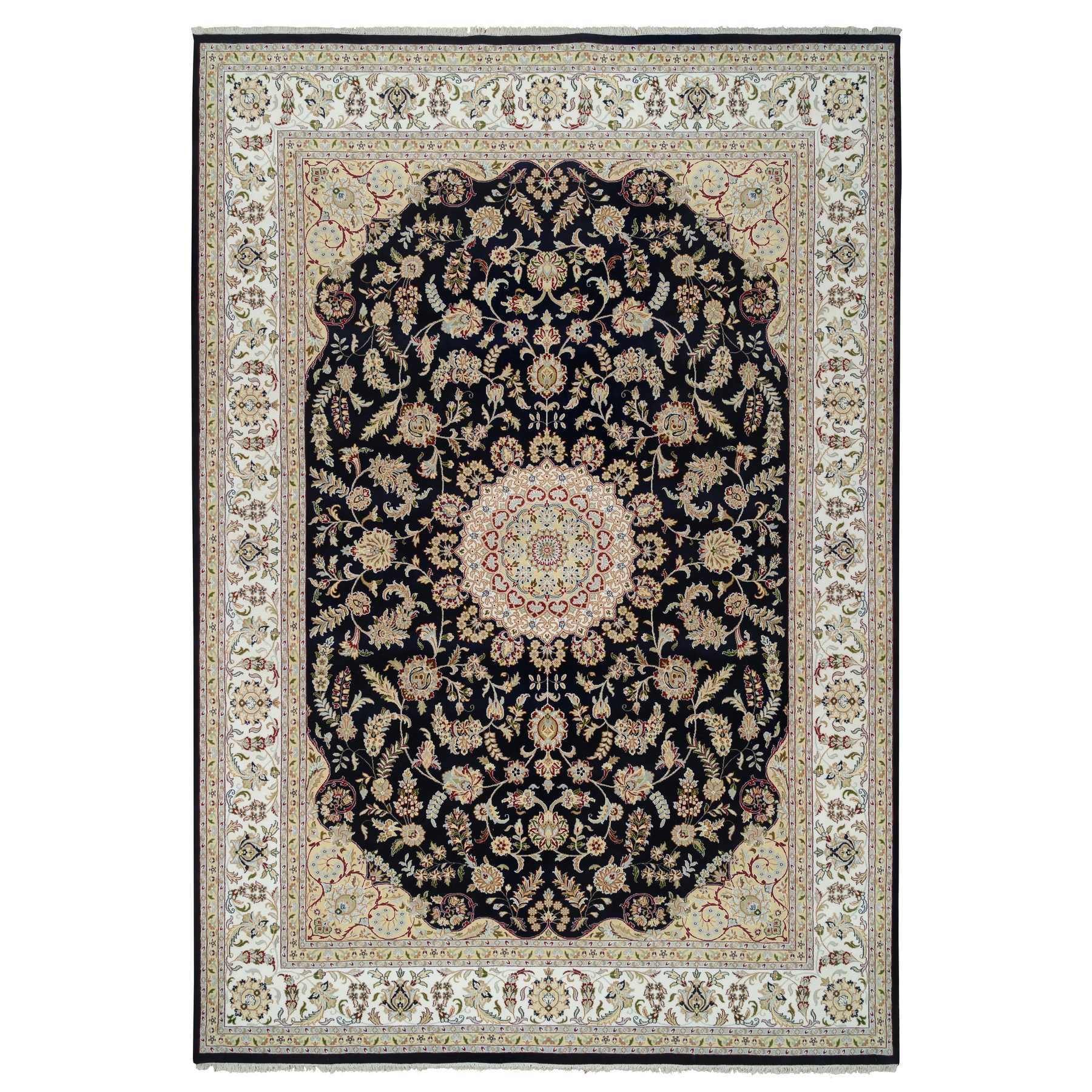 traditional Silk Hand-Knotted Area Rug 9'10