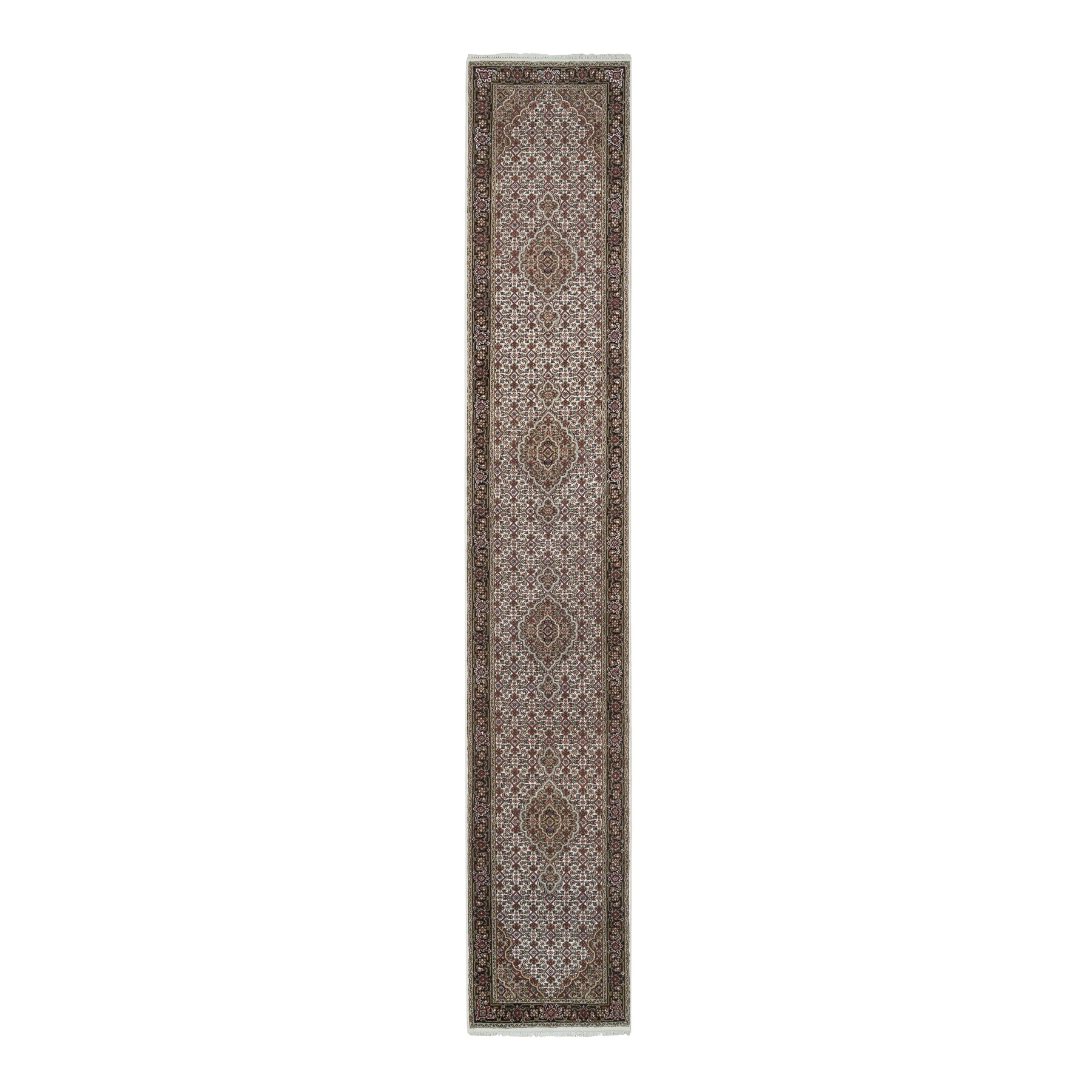 traditional Silk Hand-Knotted Area Rug 2'5