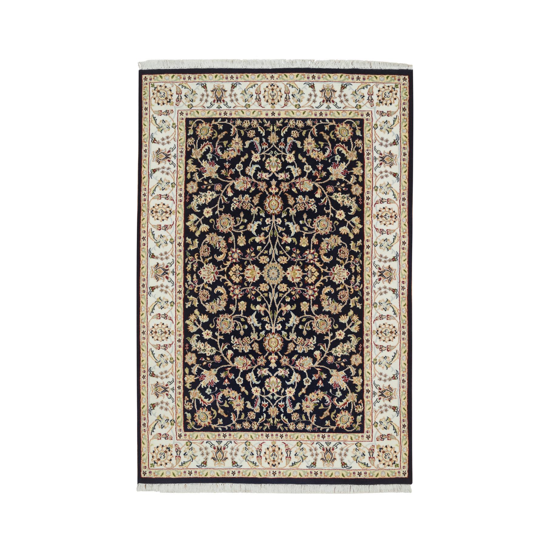 traditional Wool Hand-Knotted Area Rug 3'10