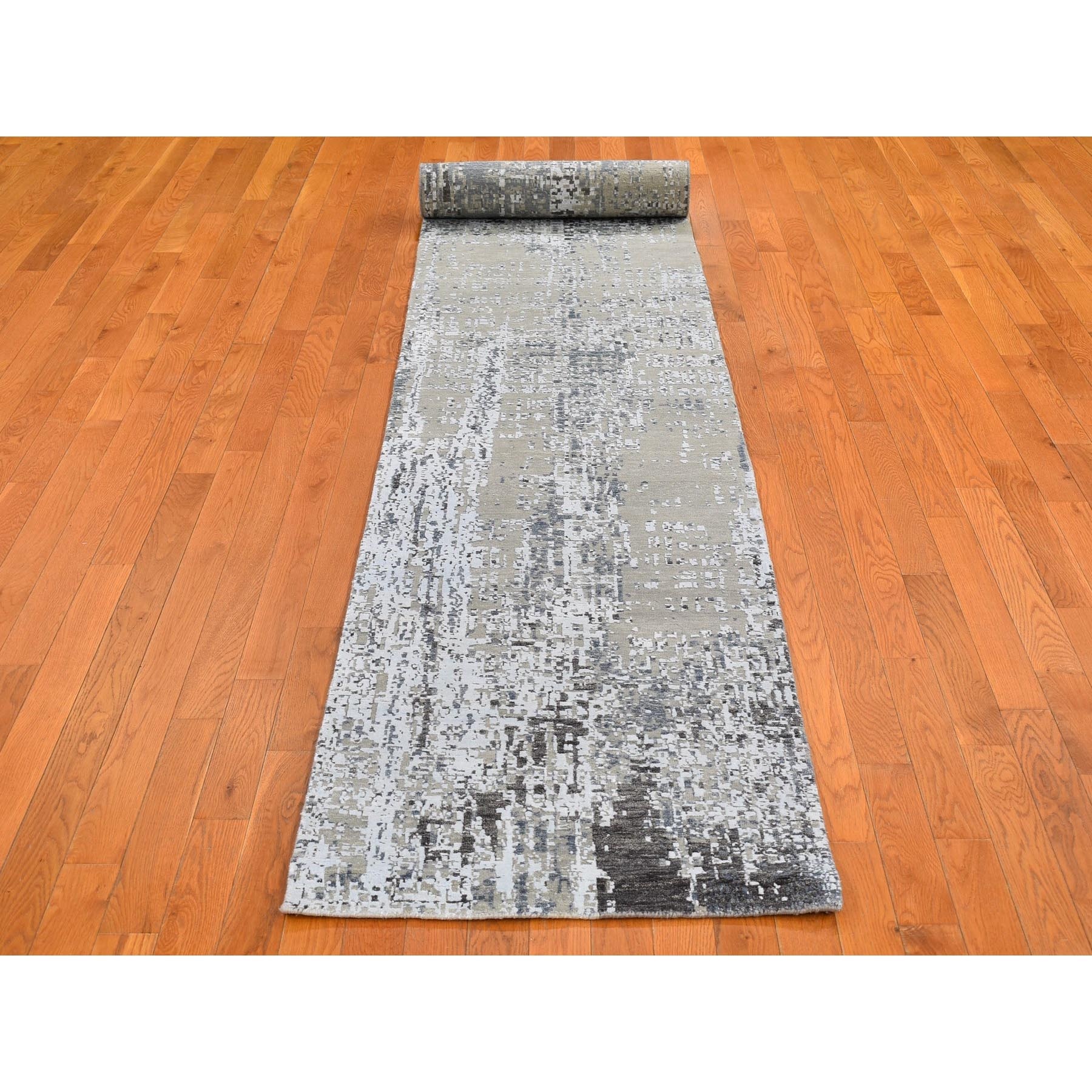 2'6"x12' Wool Persian Knot Runner Abstract Design Denser Weave Silver Hand Knotted Oriental Rug Sh66503