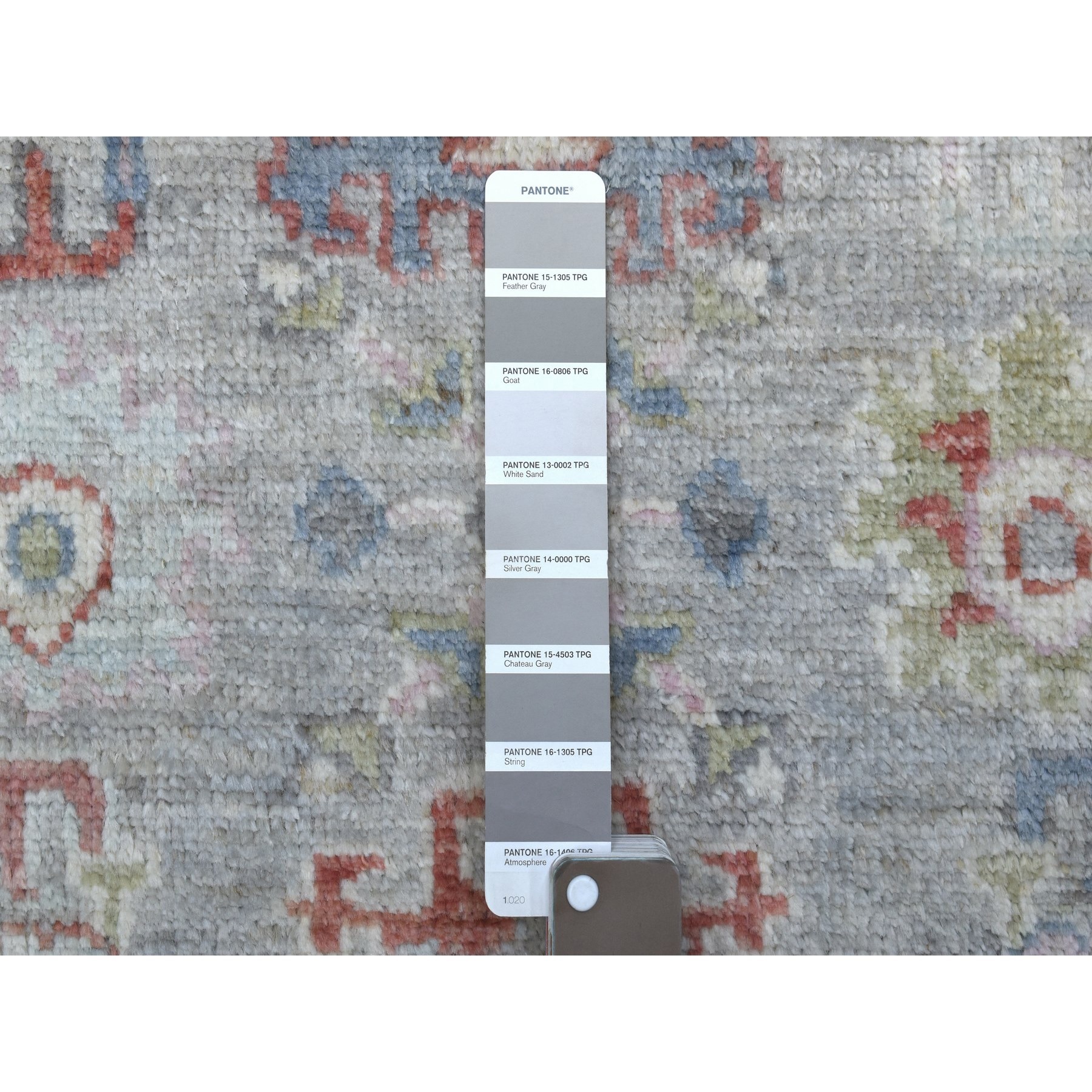 transitional Wool Hand-Knotted Area Rug 3'2