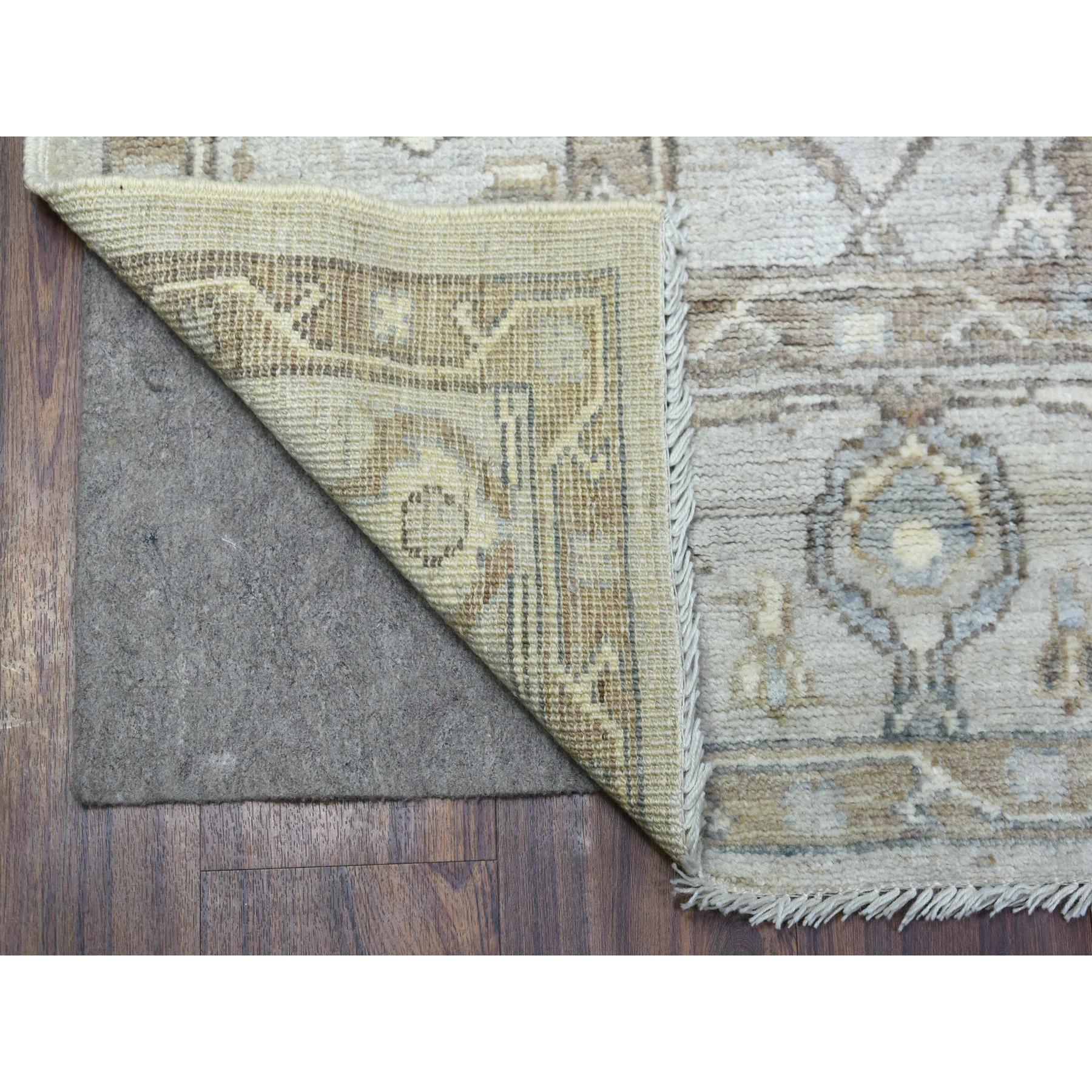 transitional Wool Hand-Knotted Area Rug 6'2