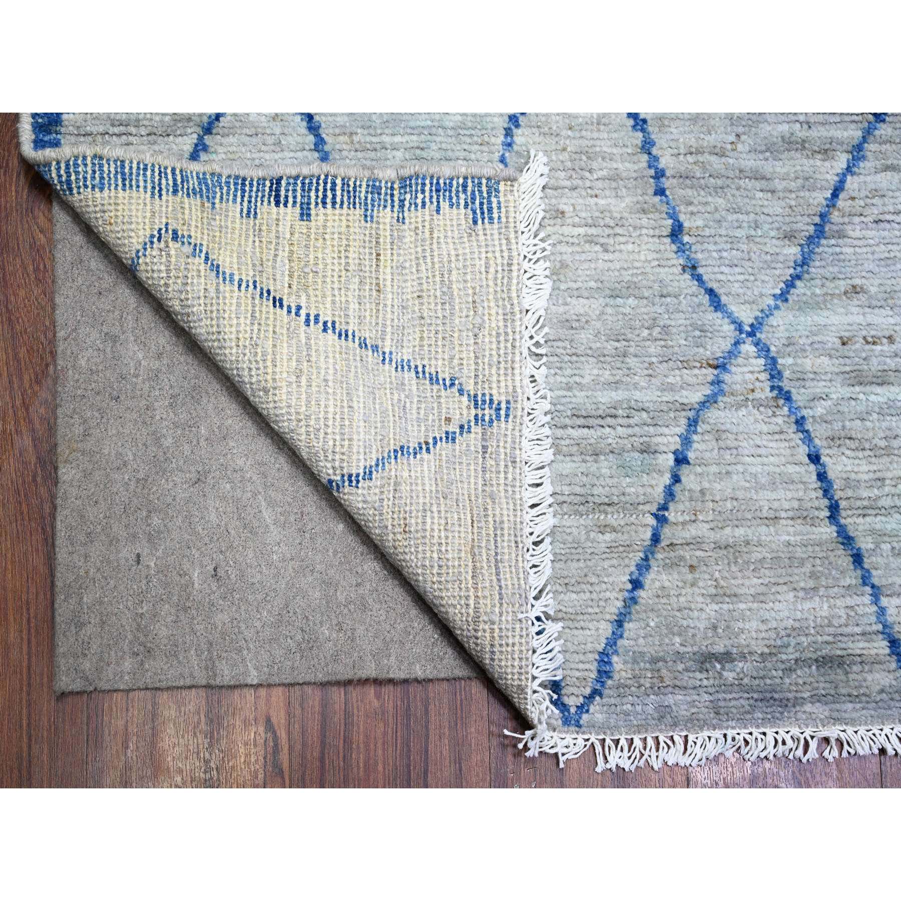 8'9"x11'6" Goose Gray, Boujaad Moroccan Berber Design Vegetable Dyes, Natural Wool Hand Knotted, Oriental Rug Sh73475