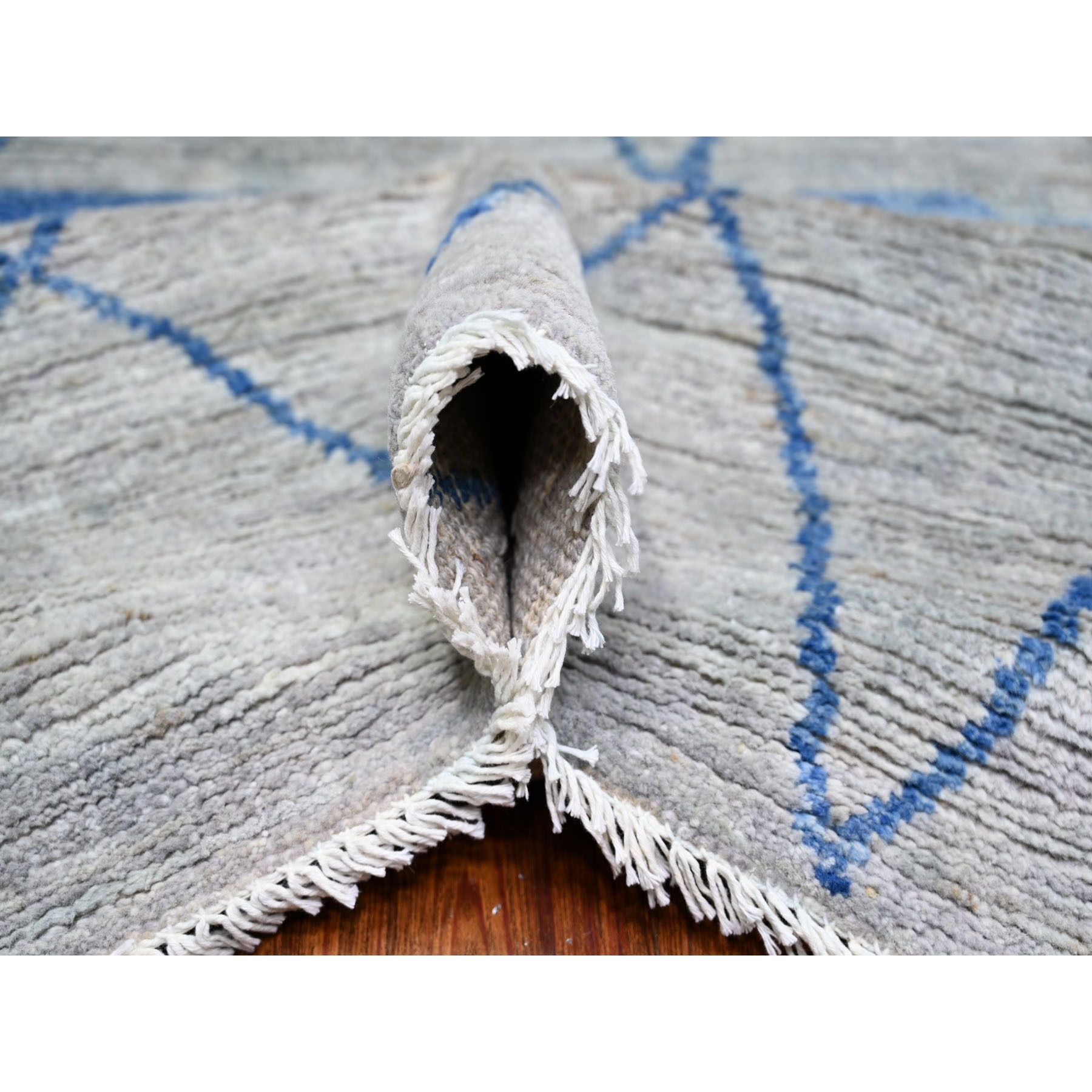 8'9"x11'6" Goose Gray, Boujaad Moroccan Berber Design Vegetable Dyes, Natural Wool Hand Knotted, Oriental Rug Sh73475