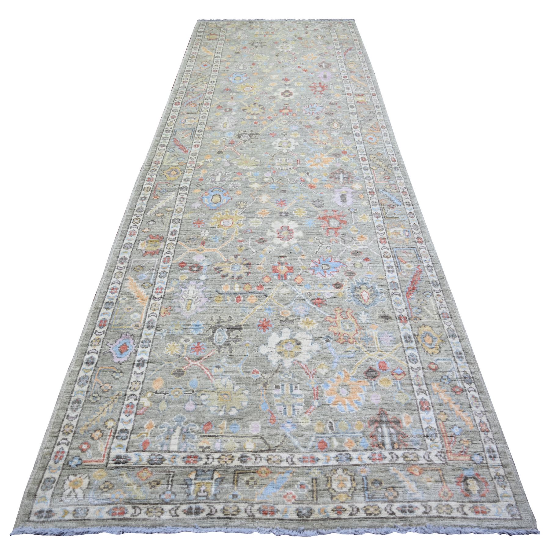 transitional Wool Hand-Knotted Area Rug 4'4