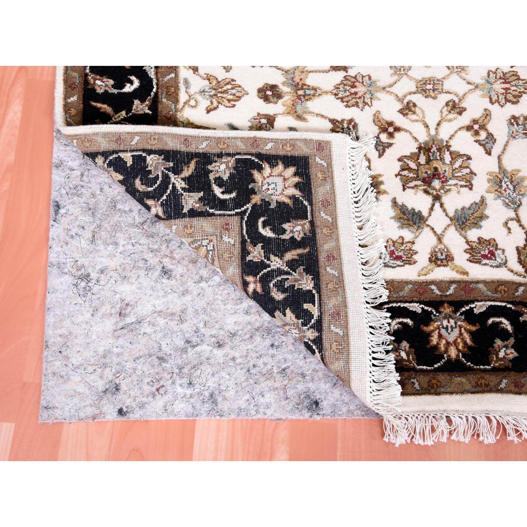 4'1"x6' Ivory, Hand Knotted, Rajasthan, with All Over Leaf Design, Thick and Plush, Wool and Silk, Oriental Rug Sh75046