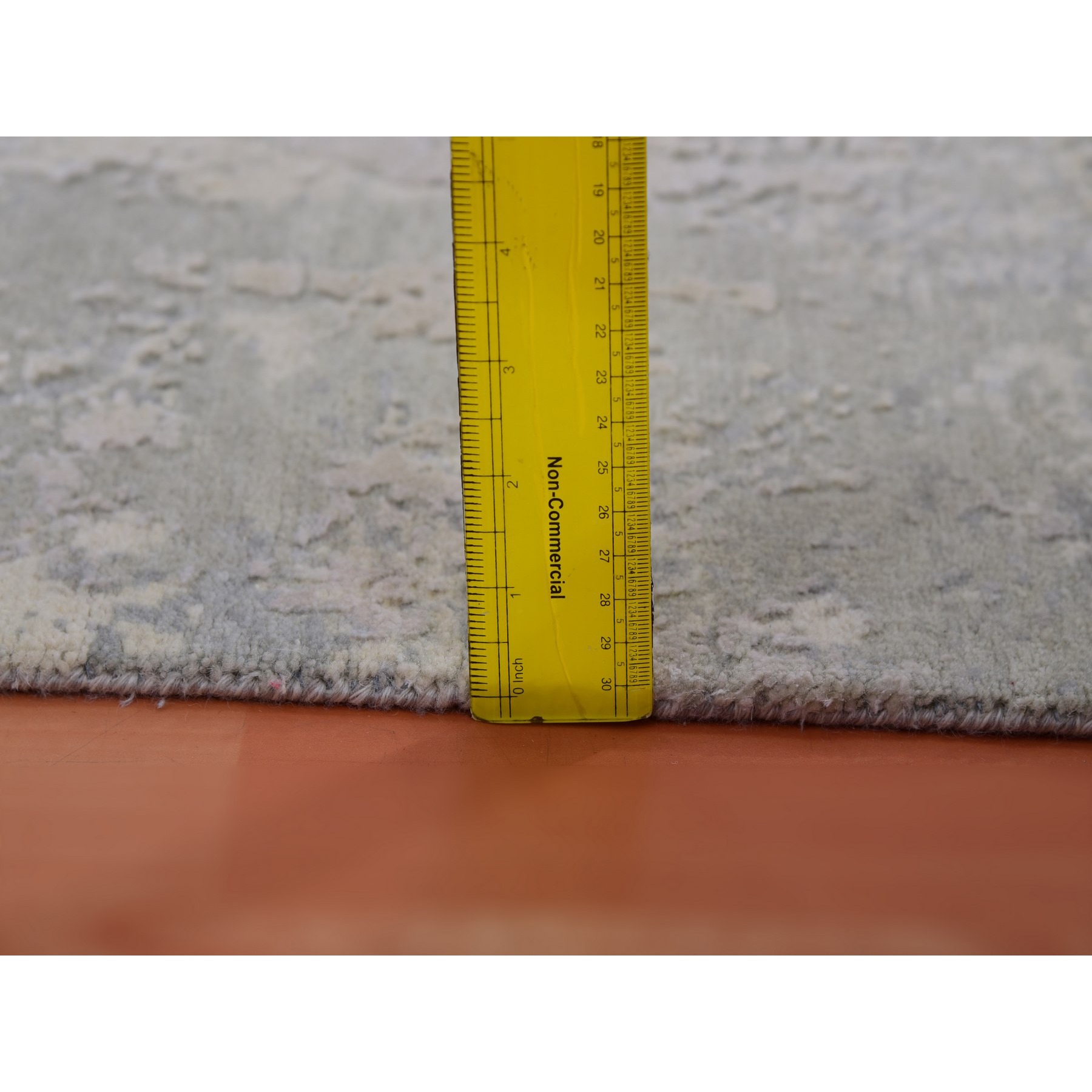 2'x3'1" Cathedral Gray With Edgecomb Gray, Hand Knotted, Wool and Silk Modern Abstract Design, Soft Colors, Mat Oriental Rug Sh75351