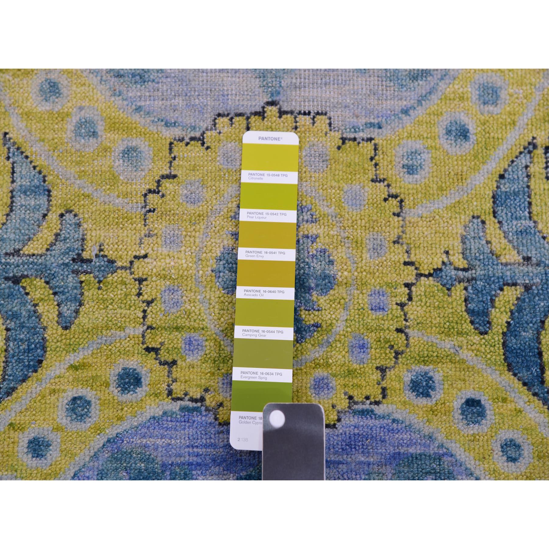 9'x12'2" Grotto Blue with Avocado Green, Trellis Neo Classic European Design with Flower Bouquet and Rosettes,100% Wool, Hand Knotted Oriental Rug Sh75410