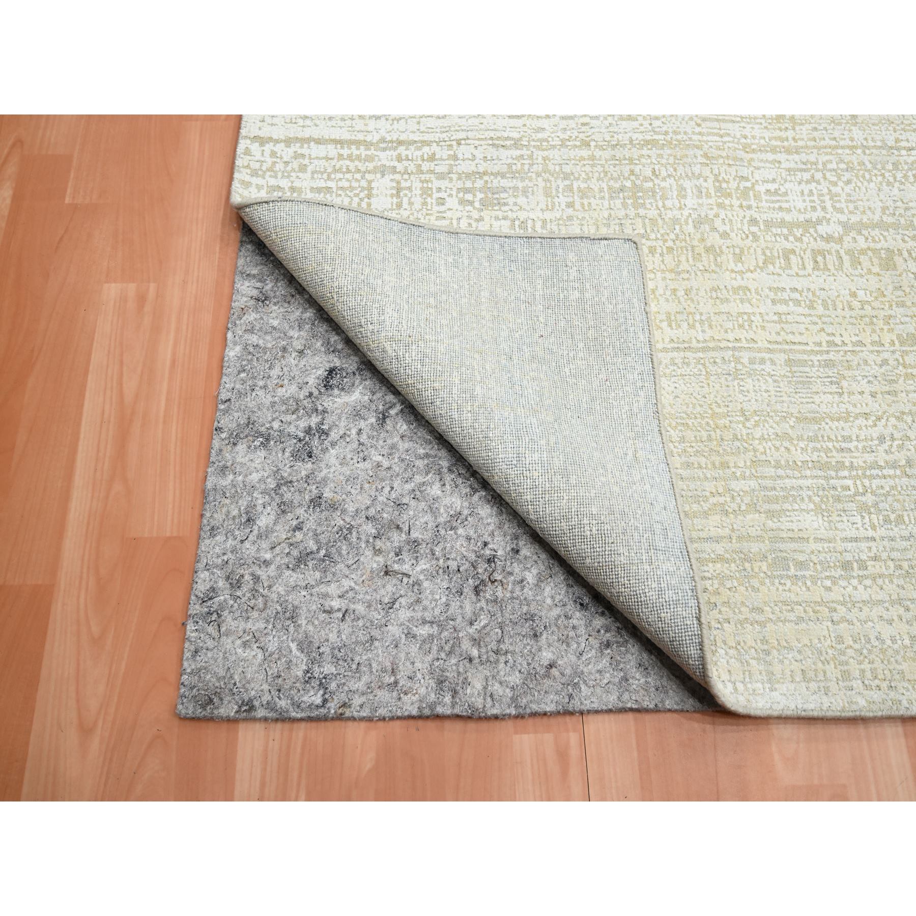 9'x12'4" Shades of Ivory, Gradation Design, Modern, Textured Wool & Pure Silk, Hand Knotted, Oriental Rug Sh75505