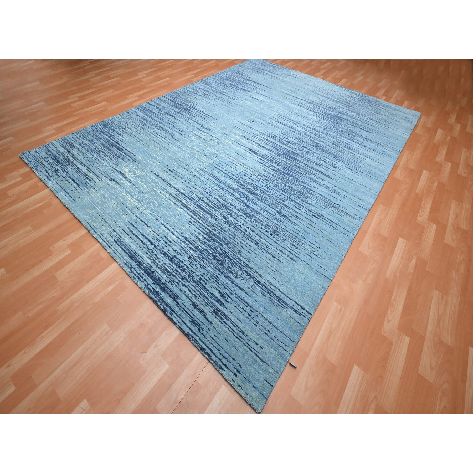 9'x12'3" Cerulean Blue, Pure Wool, Horizontal Ombre Design, Densely Woven, Hand Knotted, Oriental Rug Sh75518