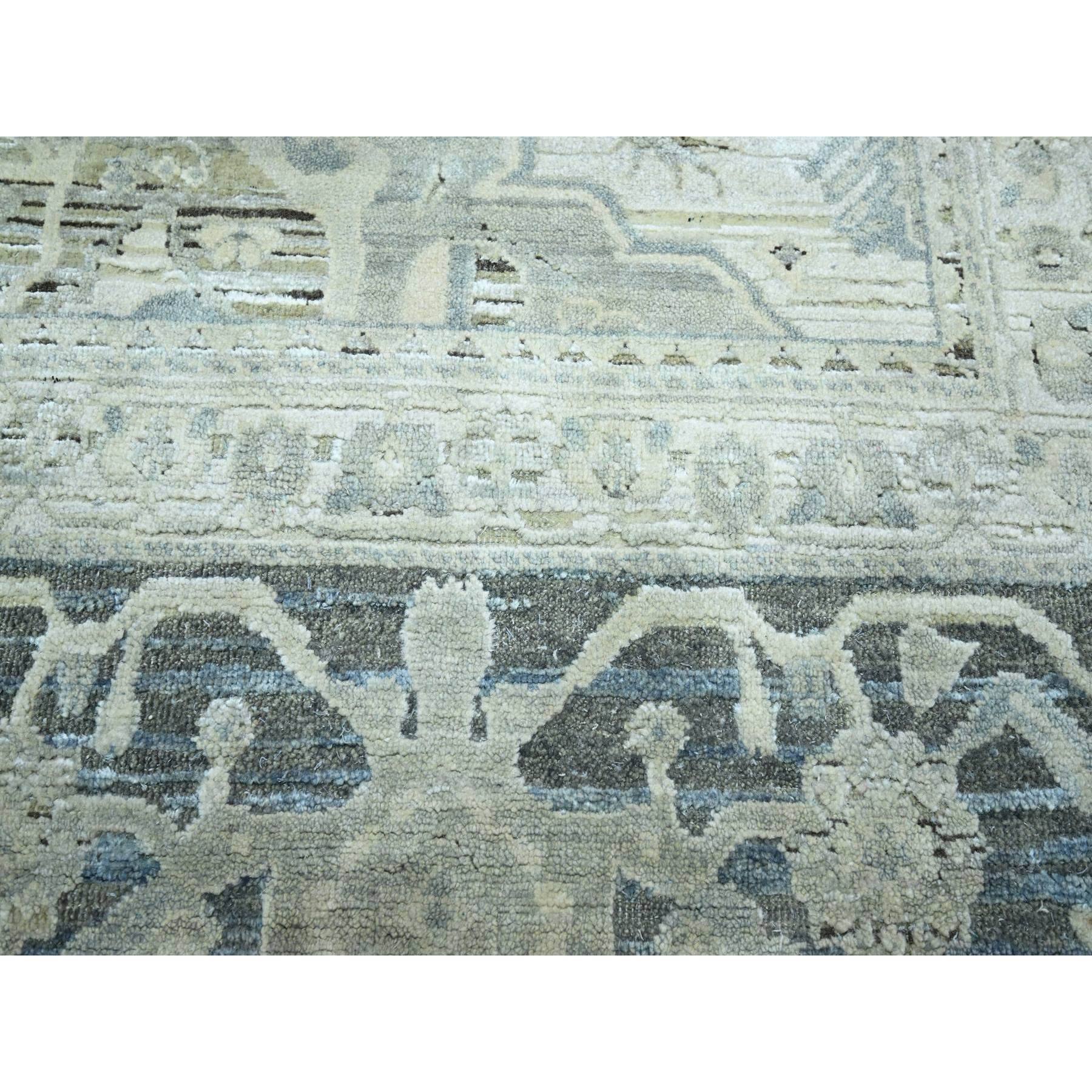 8'x9'10" Misty Gray, Hand Knotted, Oushak Design with Geometric Pattern, Denser Weave, Silk and Oxidized Wool, Oriental Rug Sh75523